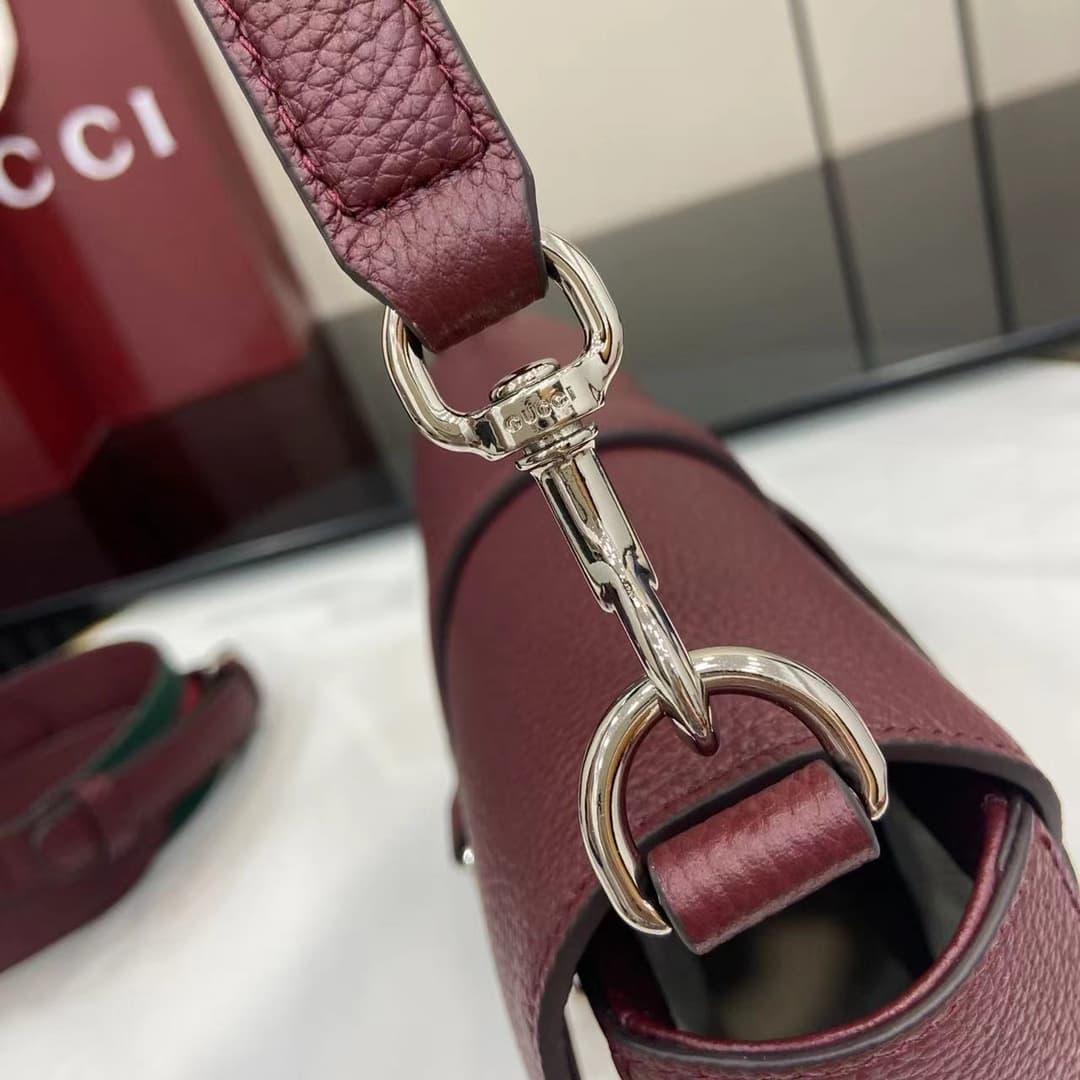 C4025 💎 Hook-closure, small-sized crossbody bag 🔥 High-quality from the official store; top-tier original items. “Original material / Official store dustproof bag”. Photo proof of actual product. 💯 In stock and available immediately! — image 6
