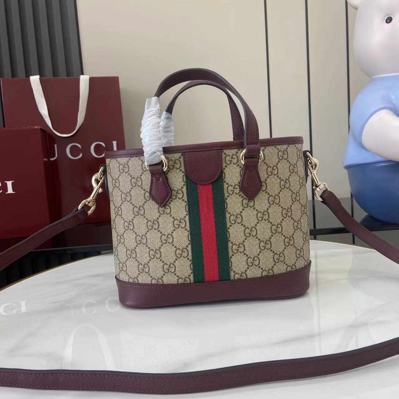 C4017 💎390💎💕【New Product】The Ophidia collection features innovative shapes and functions. Crafted in the iconic beige and brown colors, these bags offer a soft texture and a fresh feel. — image 3