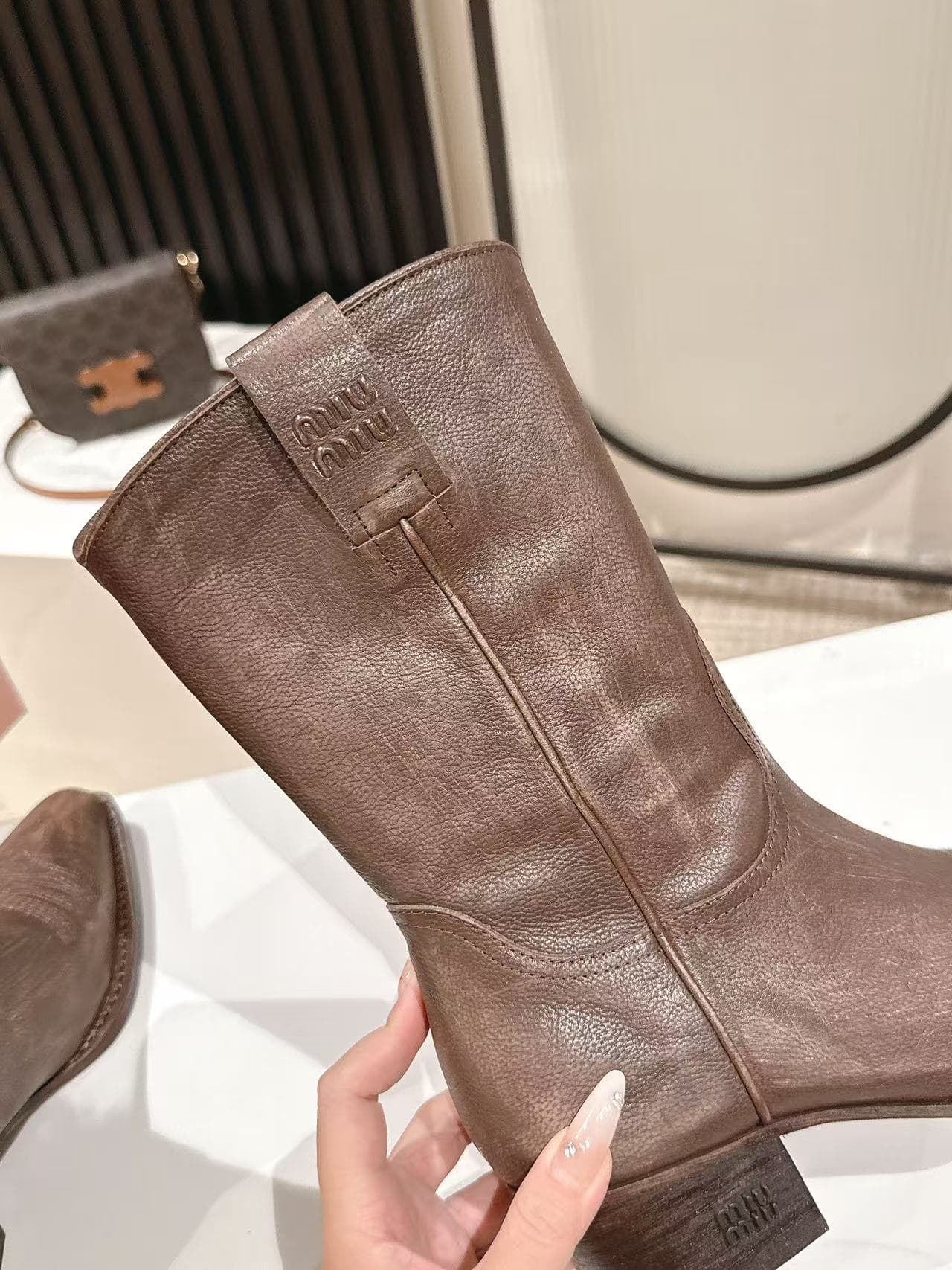 D10555 MiuMiu Miu’s latest autumn/winter Western cowboy boots — image 8