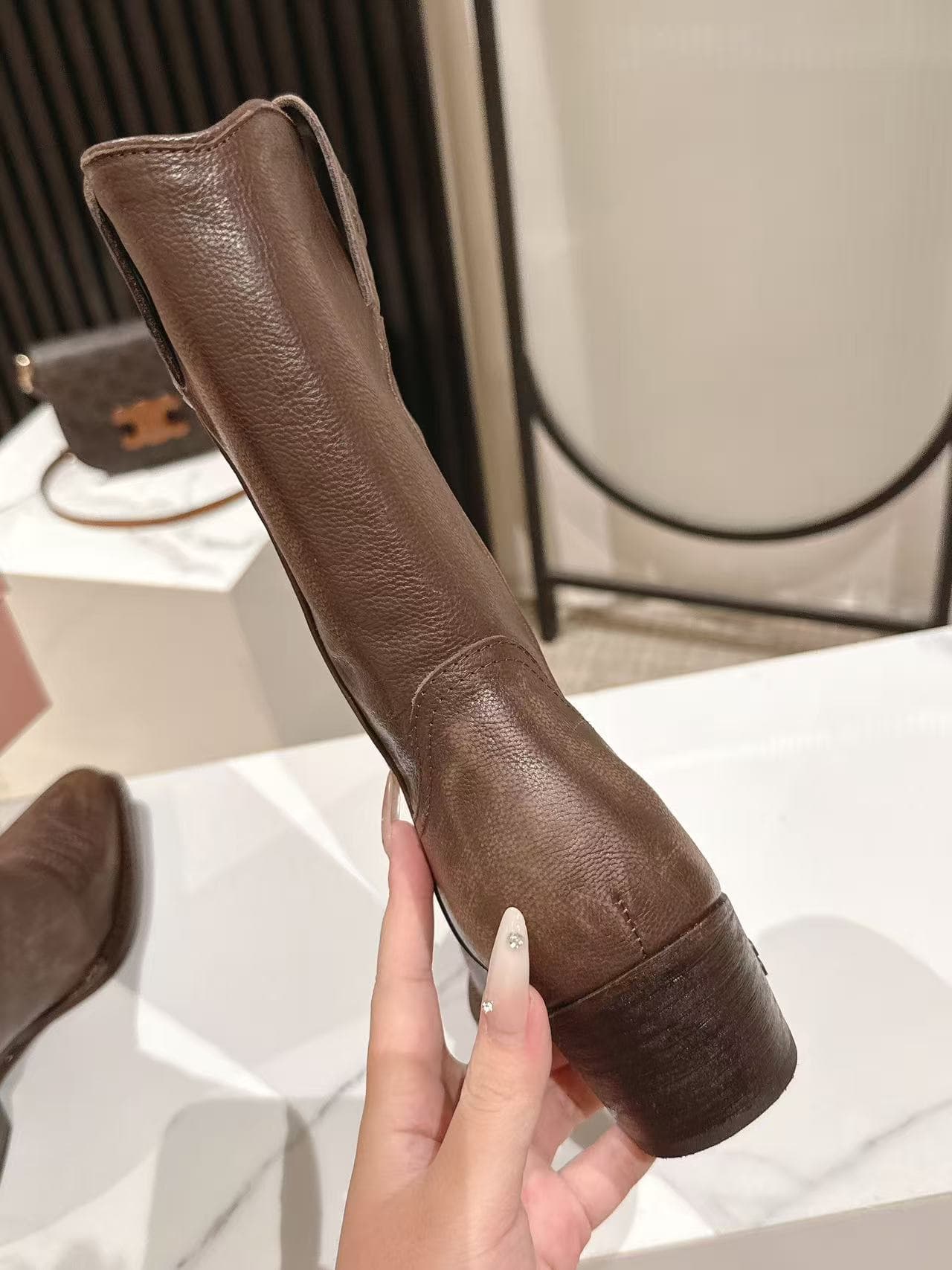 D10555 MiuMiu Miu’s latest autumn/winter Western cowboy boots — image 7