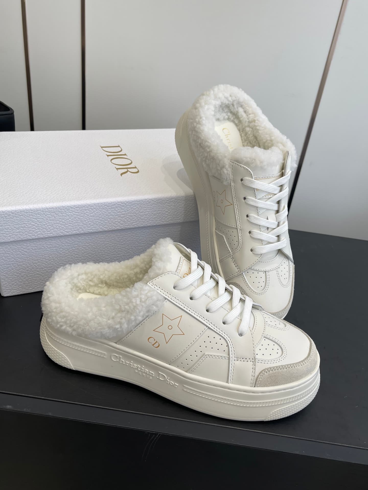 D5728 🏧𝐃𝐢𝐨𝐫 Dioxi’s new autumn/winter collection – woolen🐑 shoes with a thick heel and semi-trampoline design. Classic, elegant, and comfortable; they look great when worn, and also help to highlight one’s style. It’s a top-tier product! — image 7