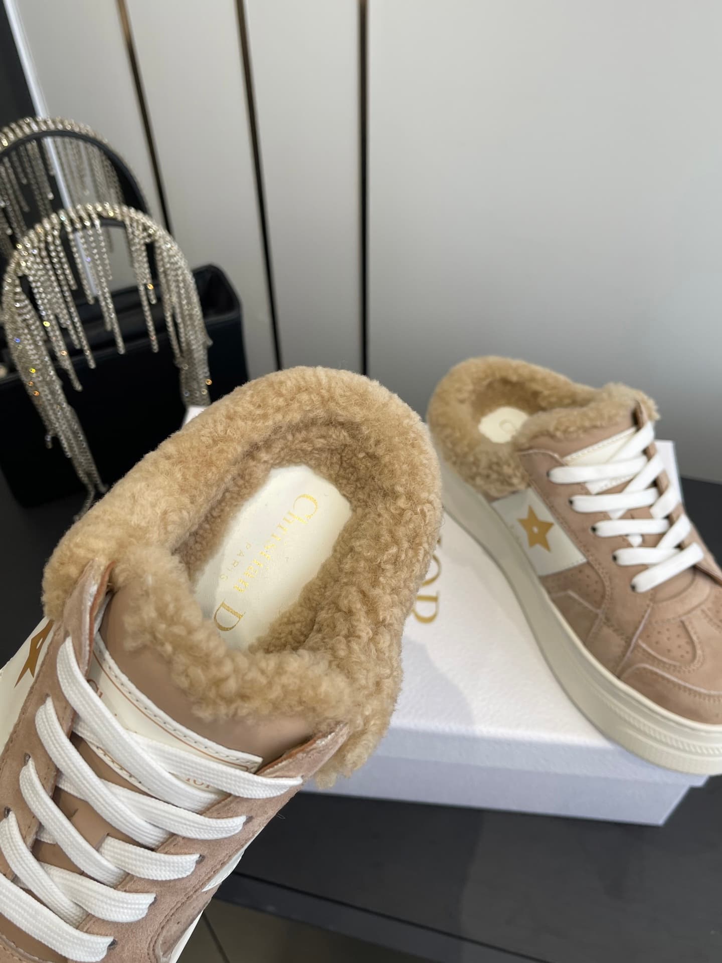 D5727 🏧𝐃𝐢𝐨𝐫 Diō’s new autumn/winter collection – woolen shoes with a thick sole and a semi-tramp style. Classic, elegant, and comfortable; they look great when worn, and enhance one’s style. It’s a top-quality version of the original design! — image 5