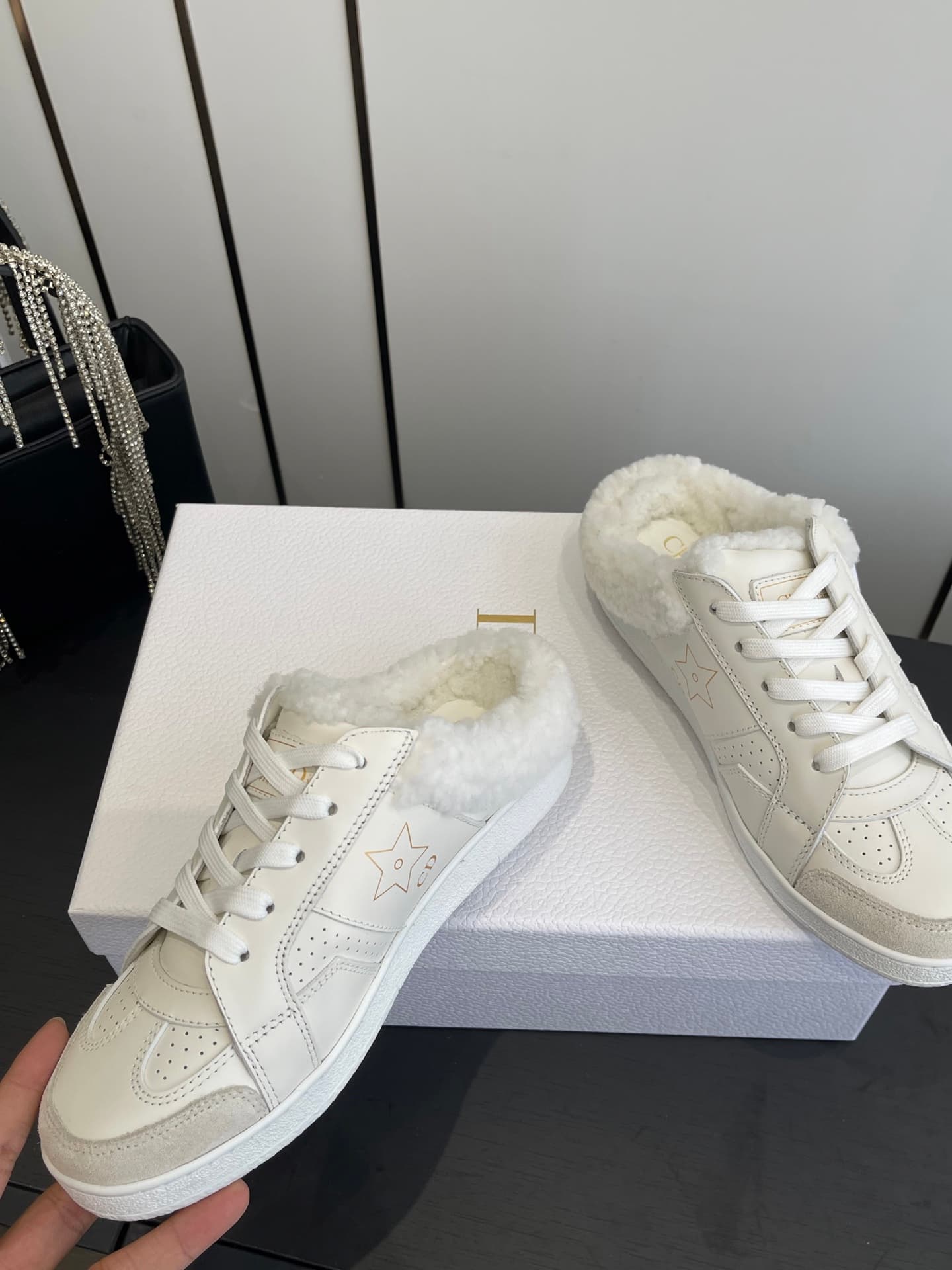D5725 🏧𝐃𝐢𝐨𝐫 Dioxo autumn/winter new model – woolen shoes with a thin sole and semi-tramp style. Classic, elegant, and comfortable; they look great when worn, and enhance one’s style. It’s a top-quality version, developed in its original form! — image 4