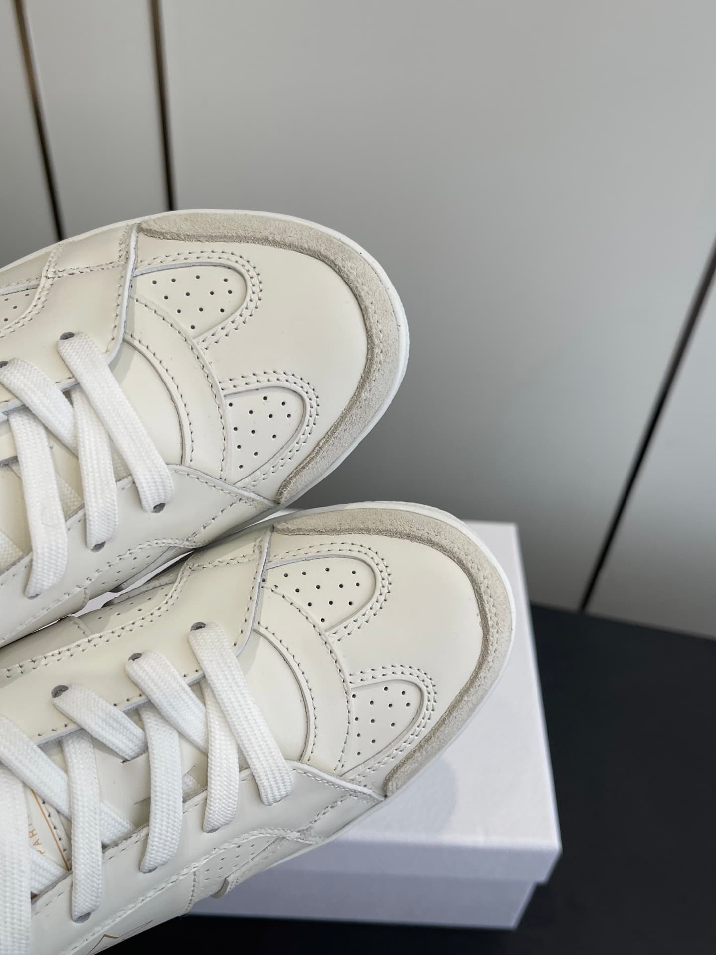 D5725 🏧𝐃𝐢𝐨𝐫 Dioxo autumn/winter new model – woolen shoes with a thin sole and semi-tramp style. Classic, elegant, and comfortable; they look great when worn, and enhance one’s style. It’s a top-quality version, developed in its original form! — image 3