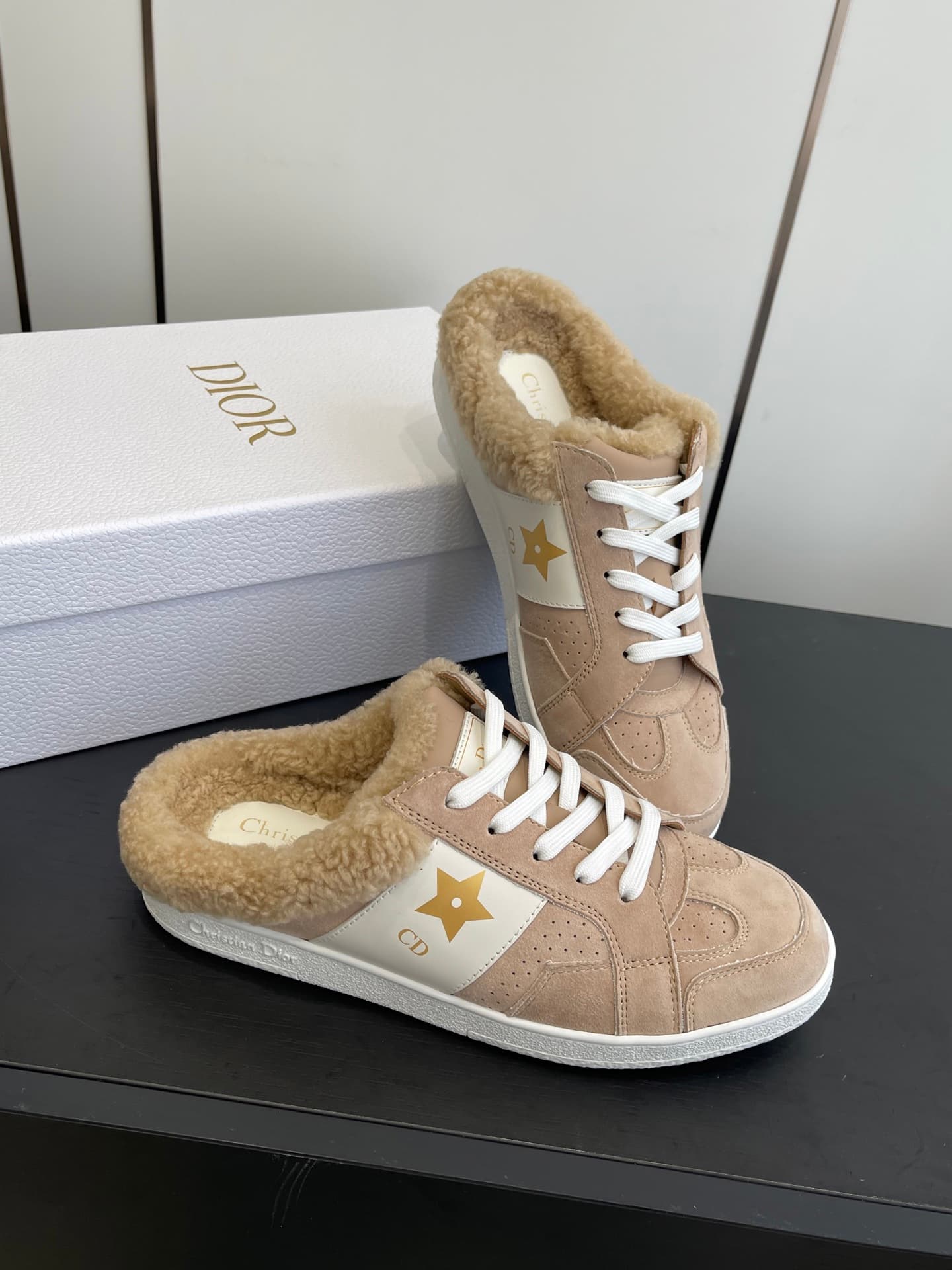 D5724 🏧𝐃𝐢𝐨𝐫 Diō’s new autumn/winter collection – woolen🐑 shoes with a thin sole and semi-towable design. Classic, elegant, and comfortable; they look great when worn, and truly enhance one’s style. It’s a top-tier version of the original design! — image 7