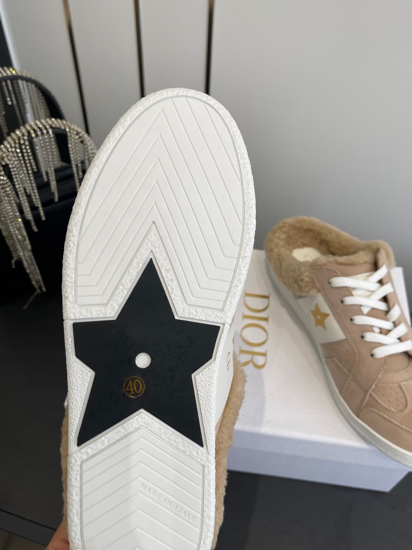 D5724 🏧𝐃𝐢𝐨𝐫 Diō’s new autumn/winter collection – woolen🐑 shoes with a thin sole and semi-towable design. Classic, elegant, and comfortable; they look great when worn, and truly enhance one’s style. It’s a top-tier version of the original design! — image 6