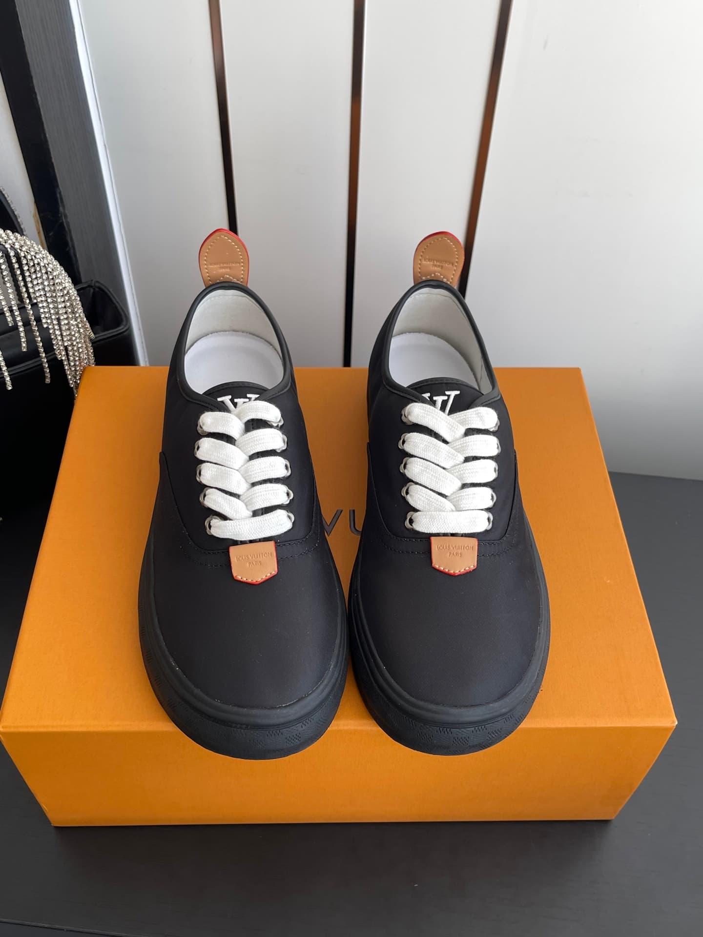 D9103 🏧𝐋𝐕 Louis Vuitton 2027 spring/summer runway model LV Combi flat shoes, canvas printed casual shoes💁‍♂️ Men’s board shoes. — image 2