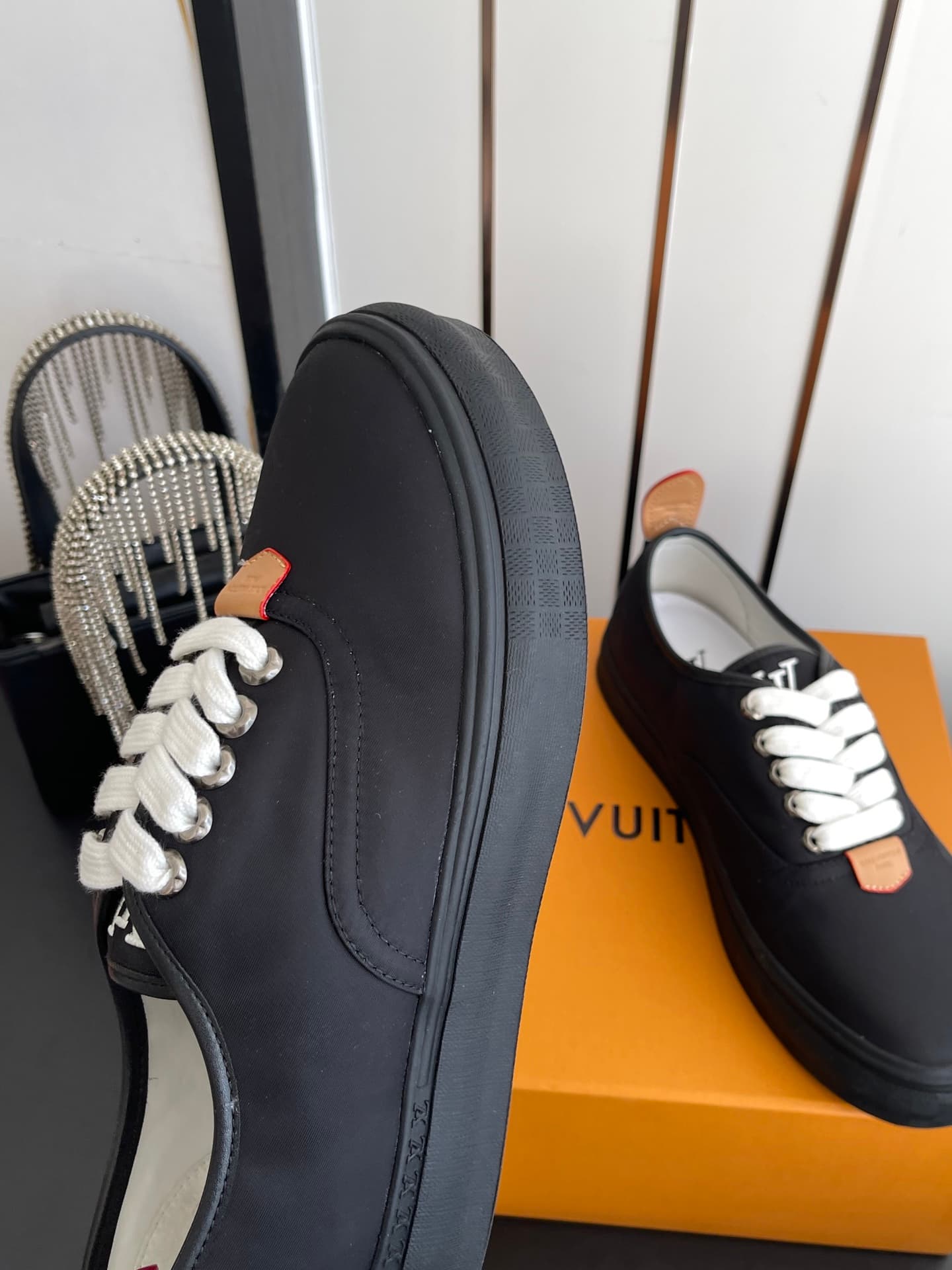 D9103 🏧𝐋𝐕 Louis Vuitton 2027 spring/summer runway model LV Combi flat shoes, canvas printed casual shoes💁‍♂️ Men’s board shoes. — image 5