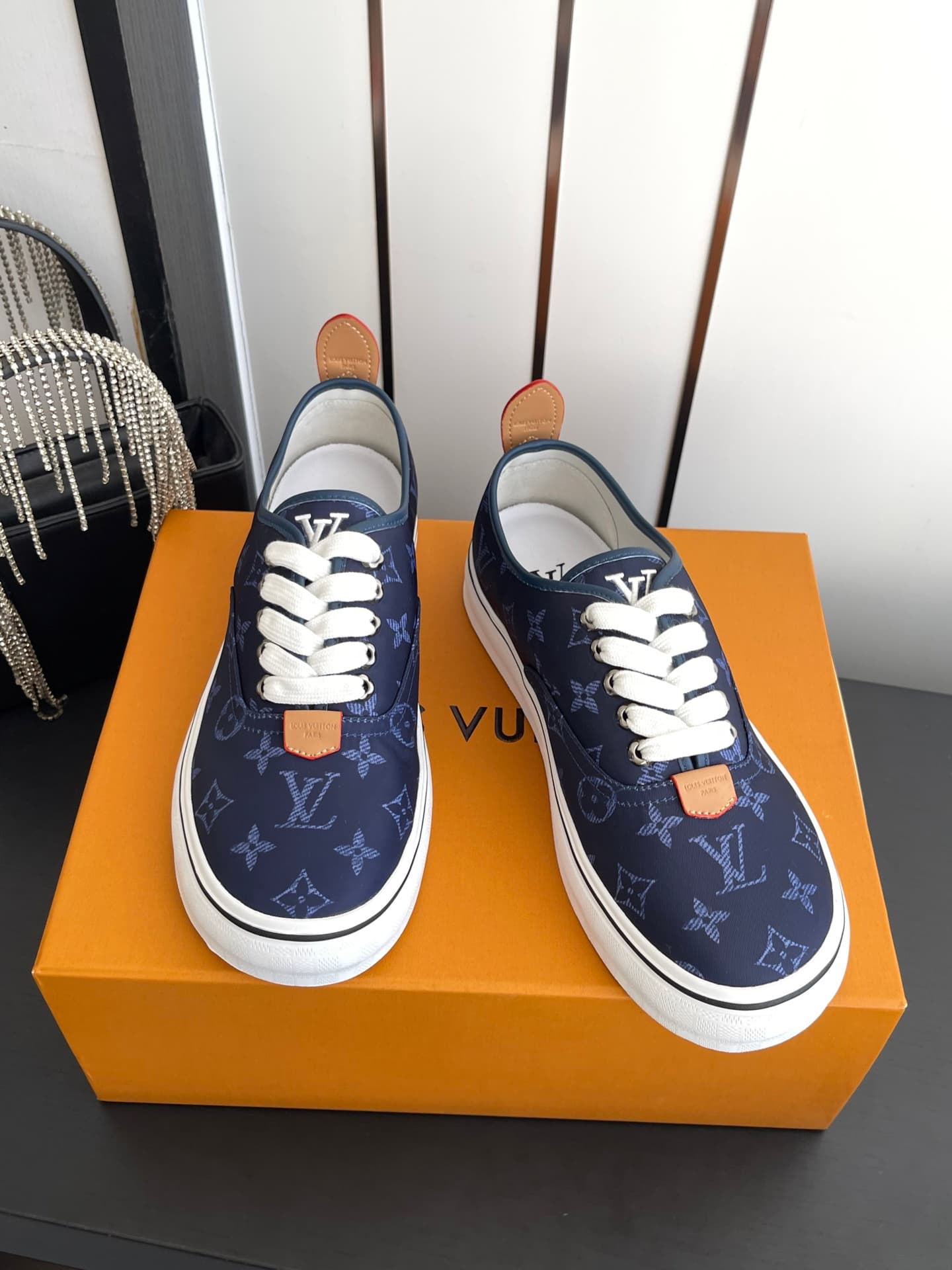 D9106 🏧𝐋𝐕 Louis Vuitton 2027 spring/summer collection – LV Combi flat shoes with canvas prints, casual shoes💁‍♂️ Men’s board shoes. — image 6