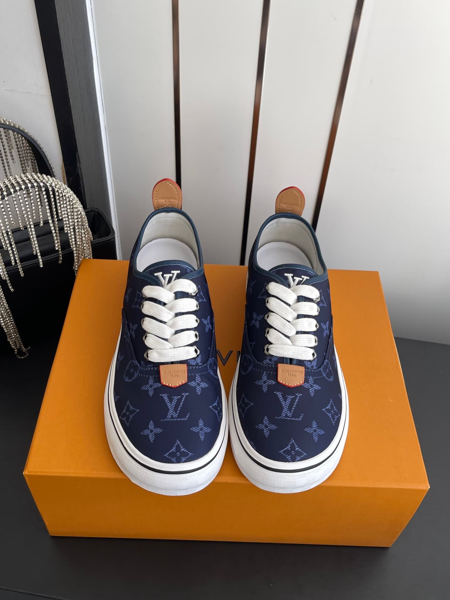 D9106 🏧𝐋𝐕 Louis Vuitton 2027 spring/summer collection – LV Combi flat shoes with canvas prints, casual shoes💁‍♂️ Men’s board shoes. — image 2