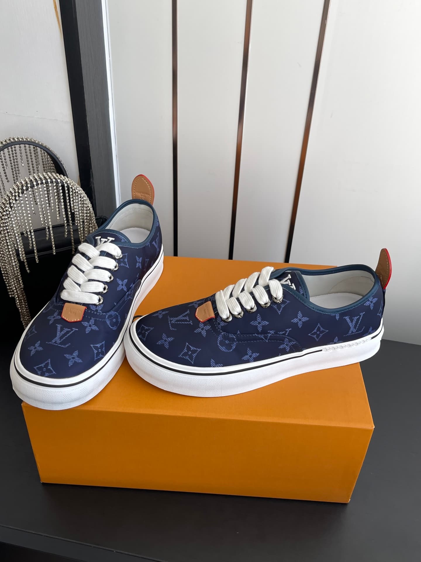 D9106 🏧𝐋𝐕 Louis Vuitton 2027 spring/summer collection – LV Combi flat shoes with canvas prints, casual shoes💁‍♂️ Men’s board shoes. — image 7