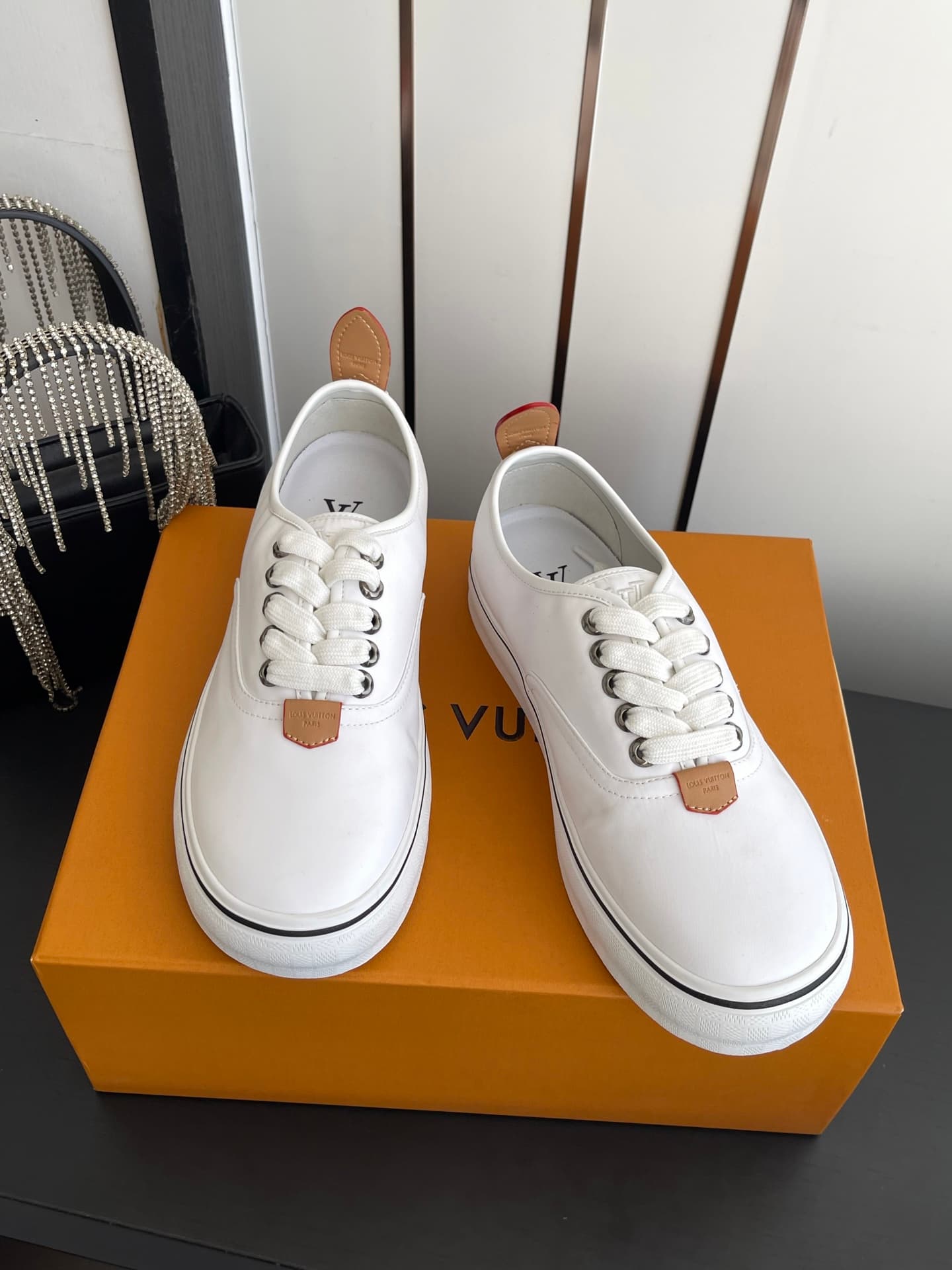 D9133 🏧𝐋𝐕 Louis Vuitton 2027 spring/summer collection – LV Combi flat shoes with canvas prints and casual design💁‍♂️ Men’s board shoes. — image 6