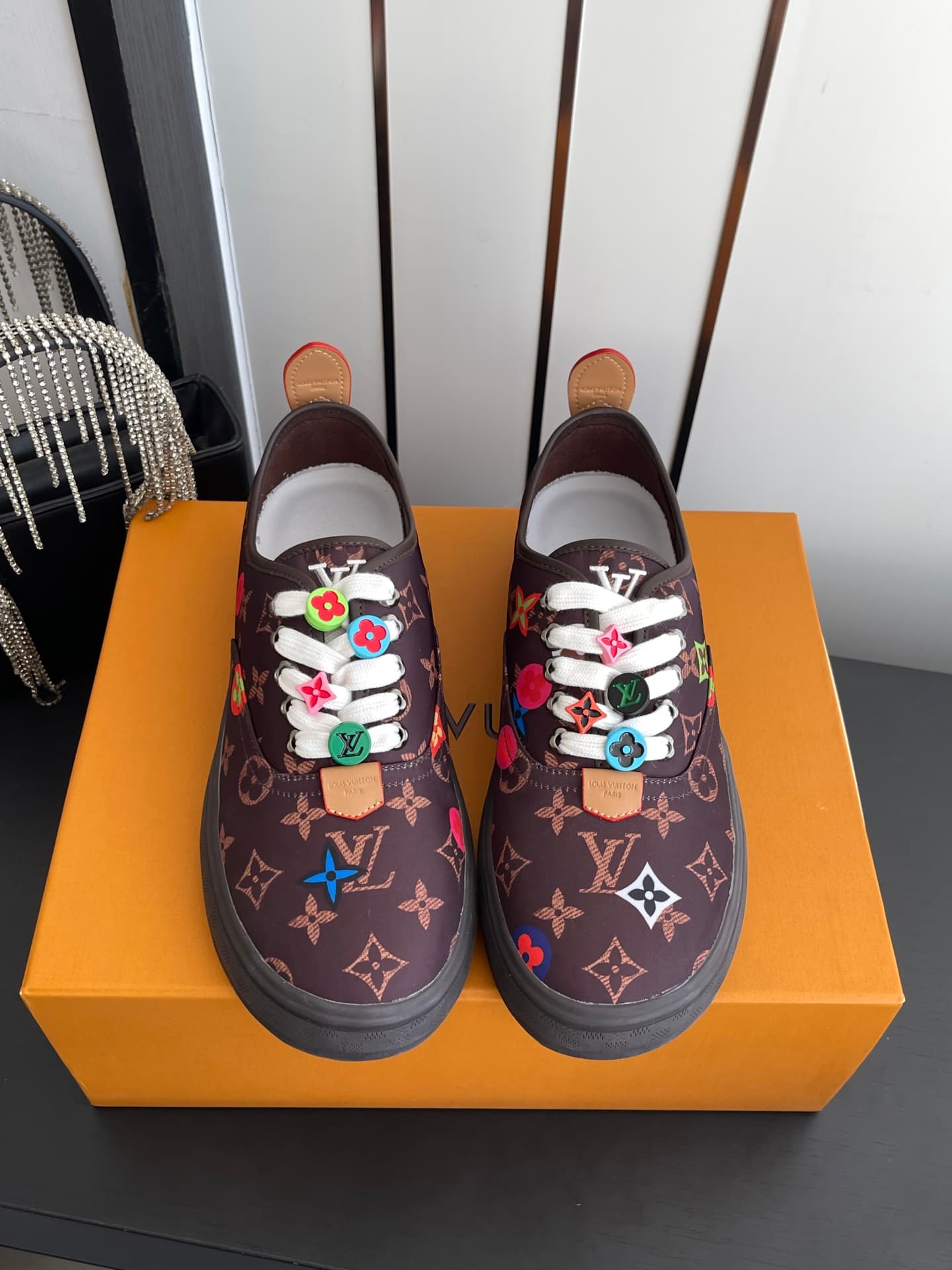 D9104 🏧𝐋𝐕 Louis Vuitton 2027 spring/summer runway model LV Combi flat shoes, canvas printed casual shoes💁‍♂️ Men’s board shoes. — image 2