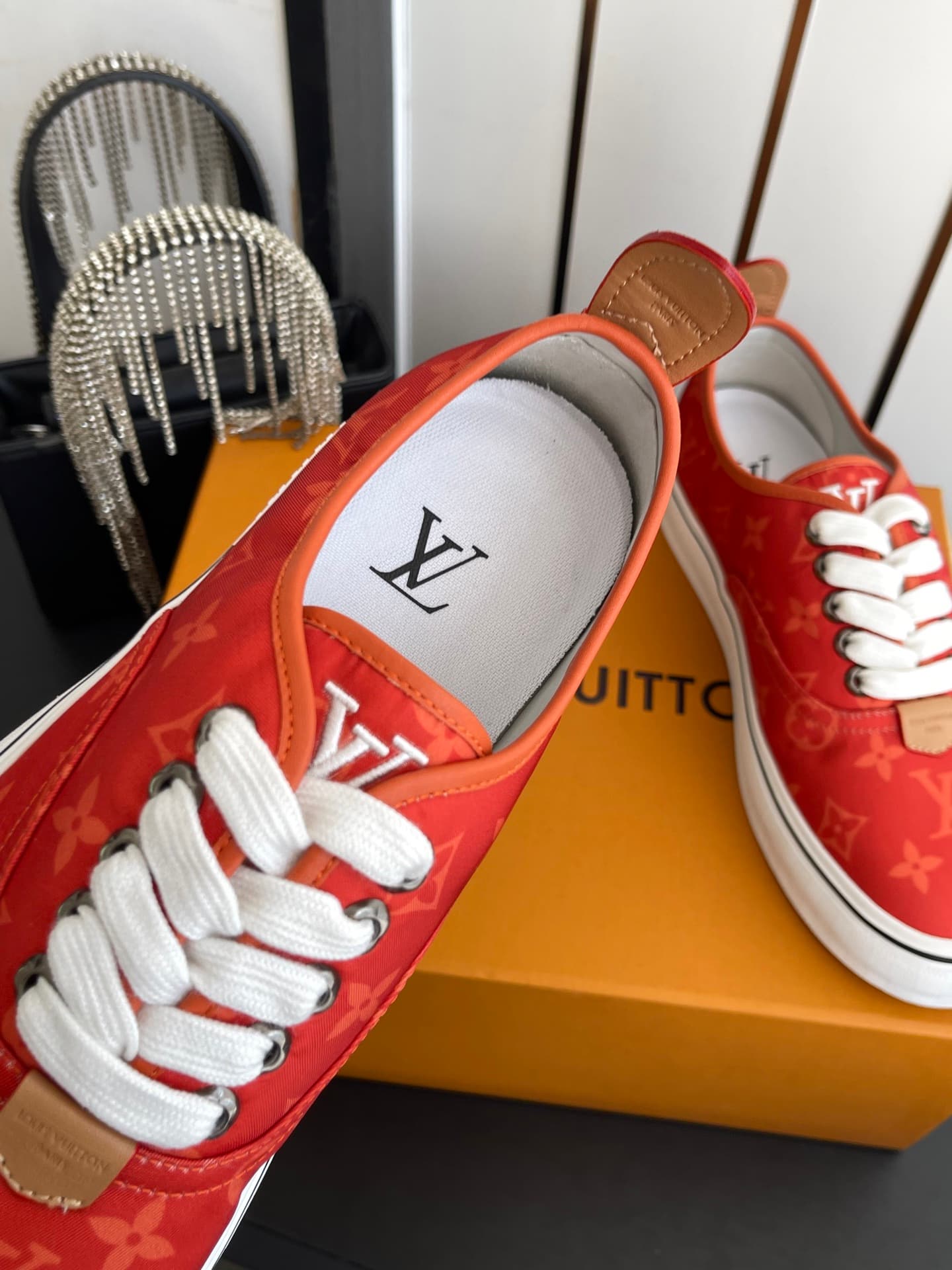 D9109 🏧𝐋𝐕 Louis Vuitton 2027 spring/summer collection – LV Combi flat shoes with canvas prints and casual style💁‍♂️ Men’s board shoes. — image 4