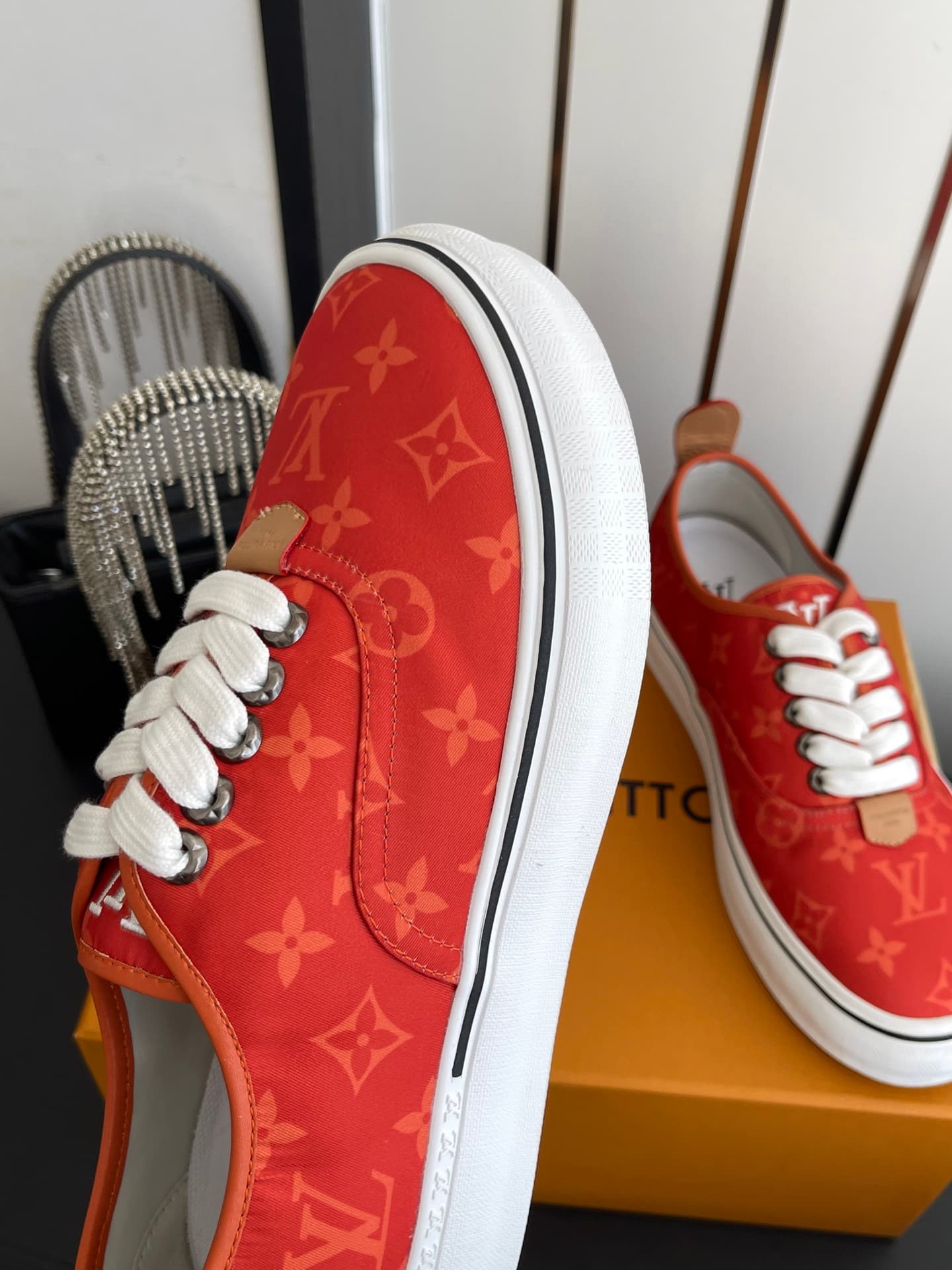 D9109 🏧𝐋𝐕 Louis Vuitton 2027 spring/summer collection – LV Combi flat shoes with canvas prints and casual style💁‍♂️ Men’s board shoes. — image 5