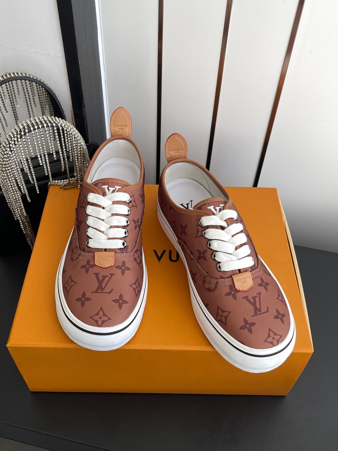 D9108 🏧𝐋𝐕 Louis Vuitton 2027 spring/summer collection – LV Combi flat shoes with canvas prints and casual design💁‍♂️ Men’s board shoes. — image 6