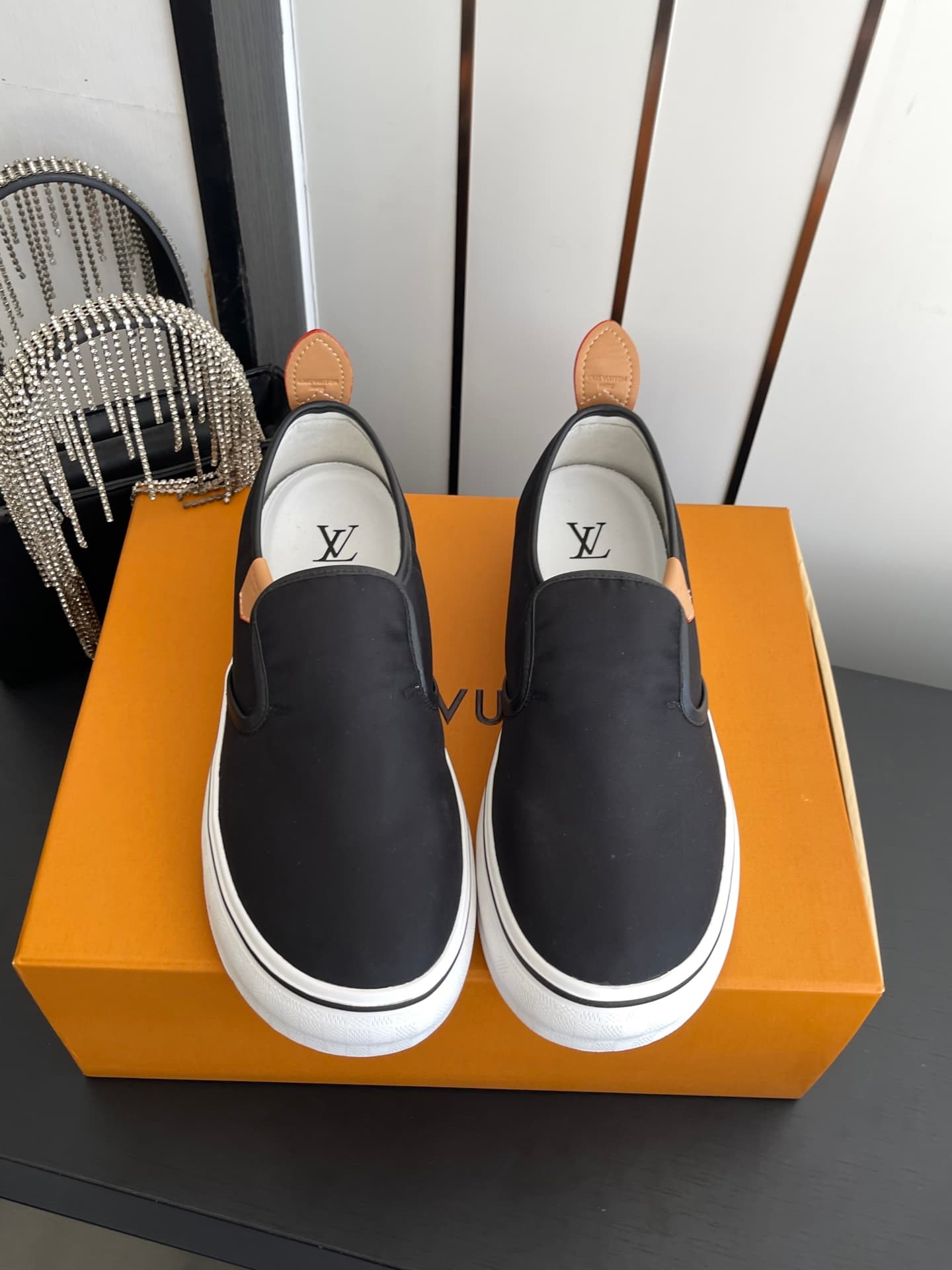 D9110 🏧𝐋𝐕 Louis Vuitton 2027 spring/summer runway version LV Combi flat shoes, canvas printed casual shoes💁‍♂️ Men’s board shoes. — image 2