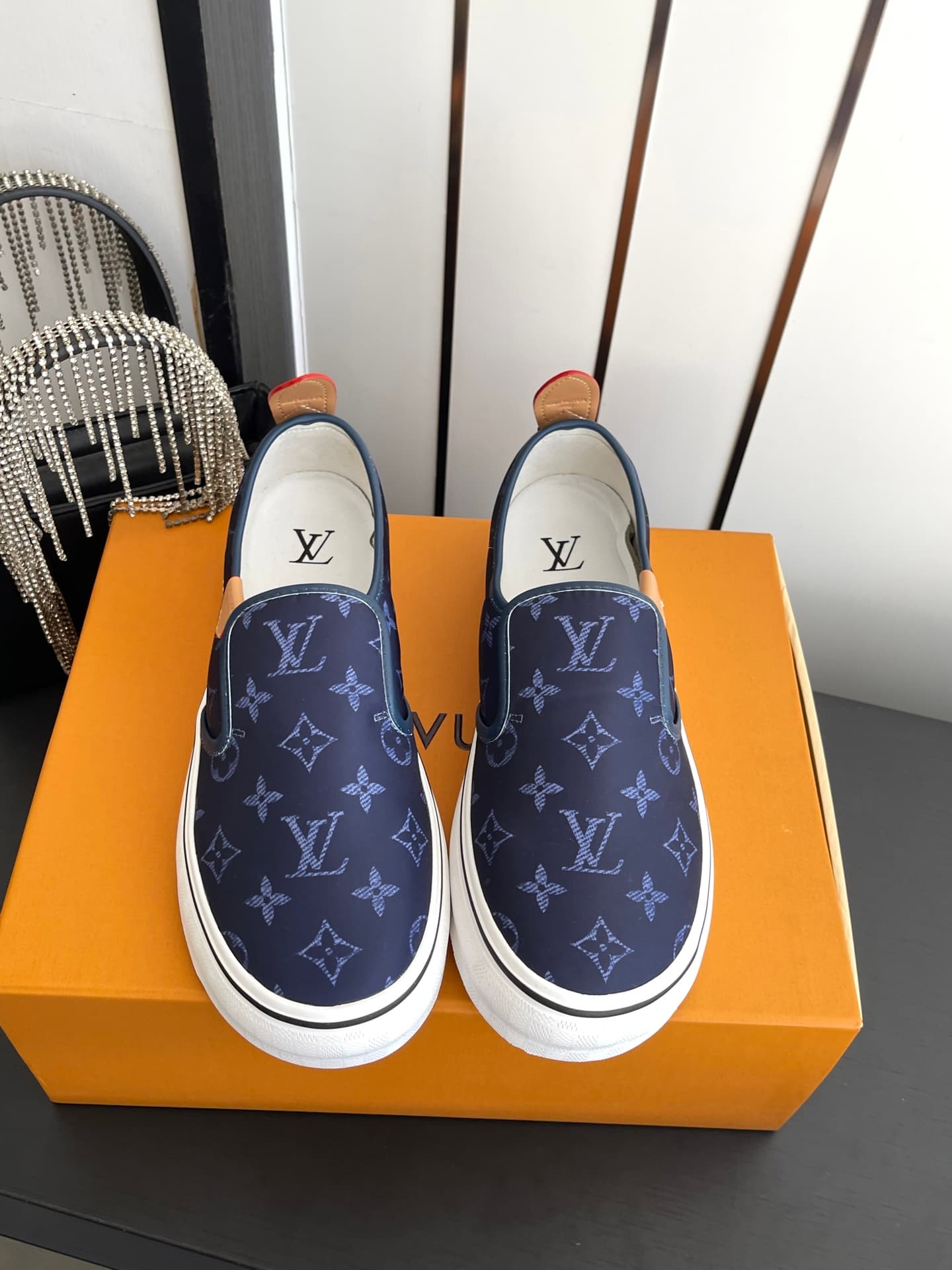 D9117 🏧𝐋𝐕 Louis Vuitton 2027 spring/summer runway version LV Combi flat shoes, canvas printed casual shoes💁‍♂️ Men’s board shoes. — image 2