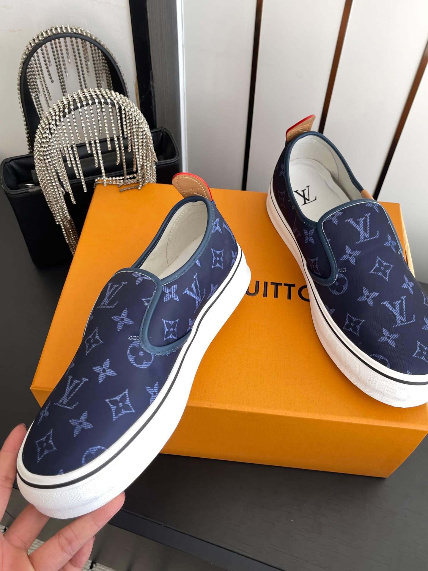 D9117 🏧𝐋𝐕 Louis Vuitton 2027 spring/summer runway version LV Combi flat shoes, canvas printed casual shoes💁‍♂️ Men’s board shoes. — image 3