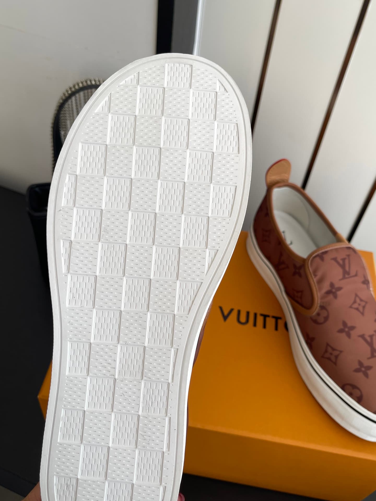 D9112 🏧𝐋𝐕 Louis Vuitton 2027 spring/summer collection – LV Combi flat shoes with canvas prints and casual design💁‍♂️ Men’s board shoes. — image 8