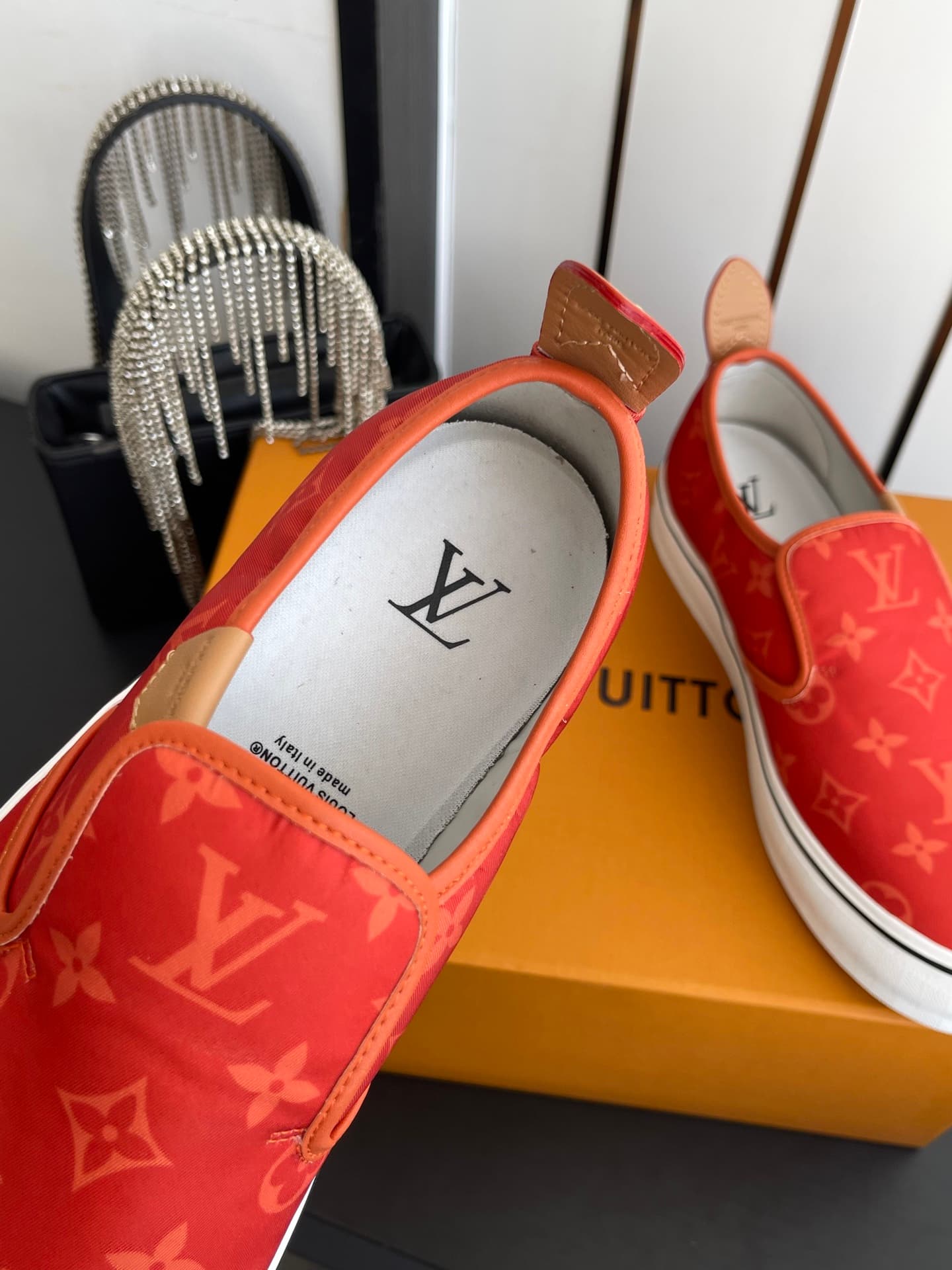 D9116 🏧𝐋𝐕 Louis Vuitton 2027 spring/summer collection – LV Combi flat shoes with canvas prints and casual style💁‍♂️ Men’s board shoes. — image 4