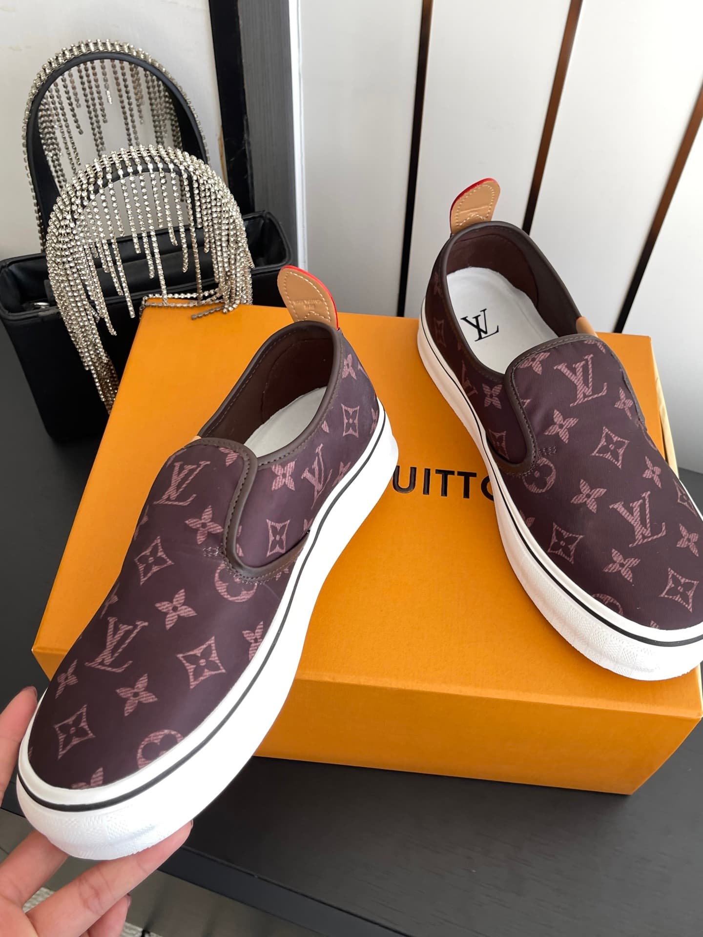 D9114 🏧𝐋𝐕 Louis Vuitton 2027 spring/summer runway model LV Combi flat shoes, canvas print casual shoes💁‍♂️ Men’s board shoes. — image 3