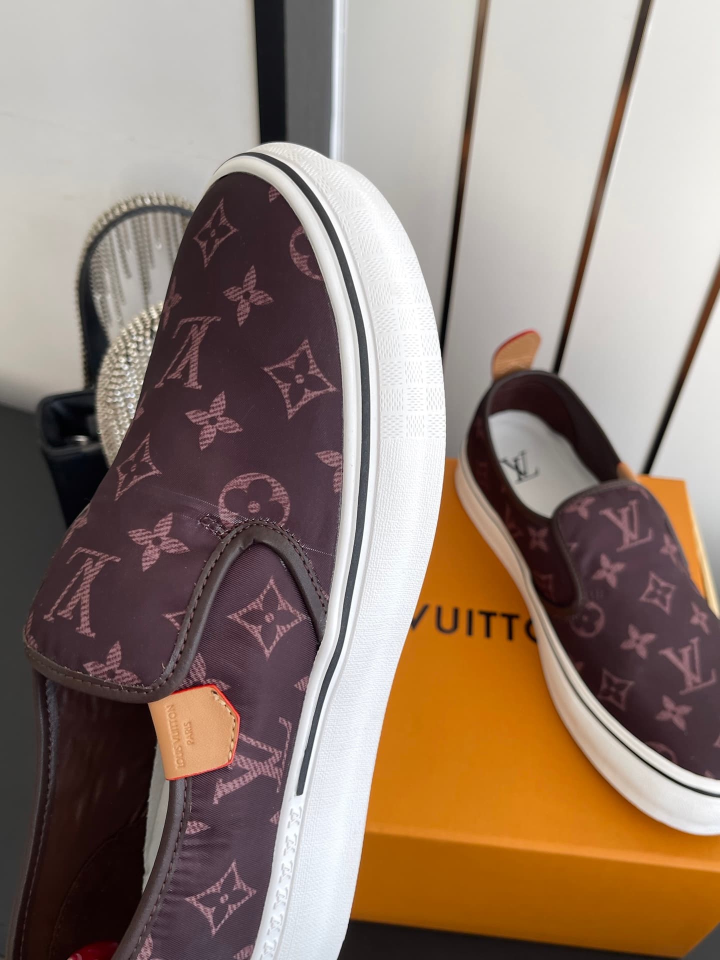 D9114 🏧𝐋𝐕 Louis Vuitton 2027 spring/summer runway model LV Combi flat shoes, canvas print casual shoes💁‍♂️ Men’s board shoes. — image 5