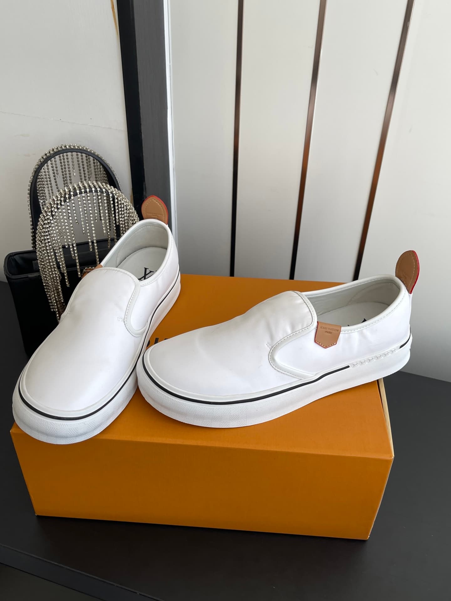 D9111 🏧𝐋𝐕 Louis Vuitton 2027 spring/summer collection – LV Combi flat shoes with canvas prints and casual design💁‍♂️ Men’s board shoes. — image 7