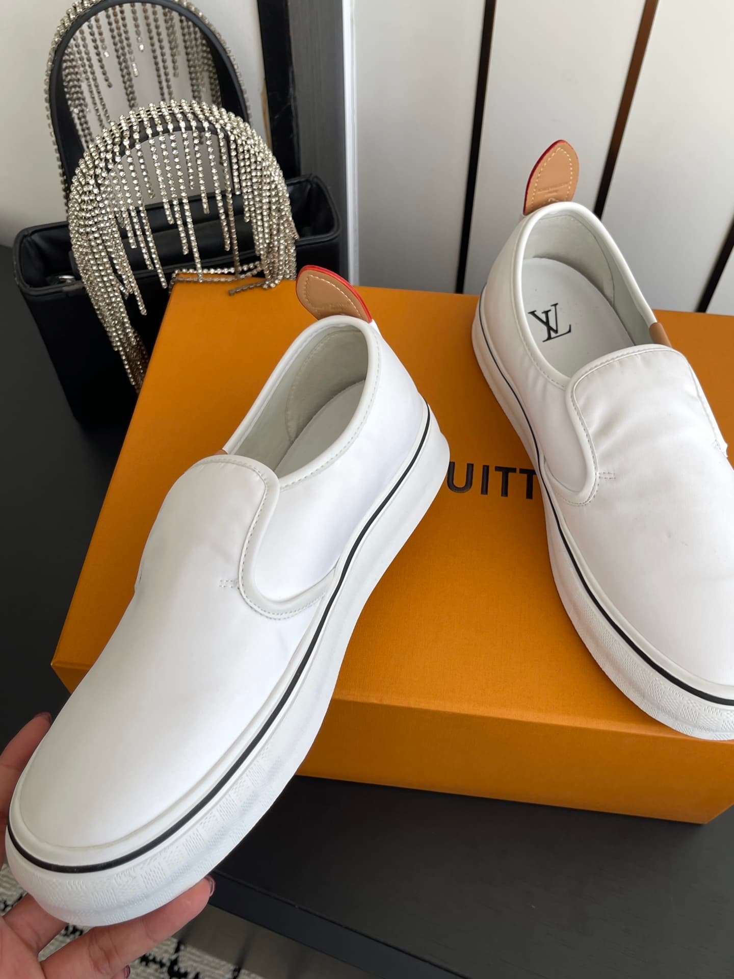 D9111 🏧𝐋𝐕 Louis Vuitton 2027 spring/summer collection – LV Combi flat shoes with canvas prints and casual design💁‍♂️ Men’s board shoes. — image 3