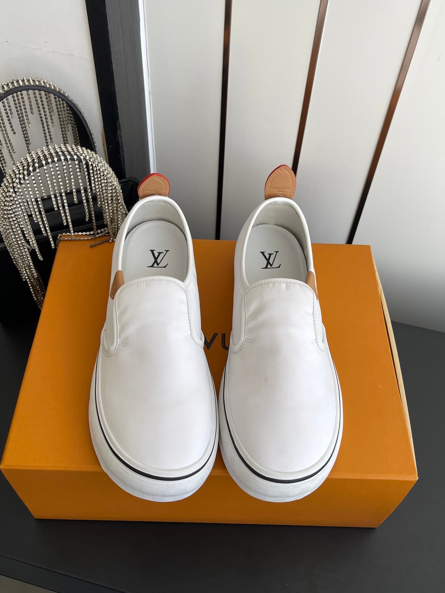 D9111 🏧𝐋𝐕 Louis Vuitton 2027 spring/summer collection – LV Combi flat shoes with canvas prints and casual design💁‍♂️ Men’s board shoes. — image 2