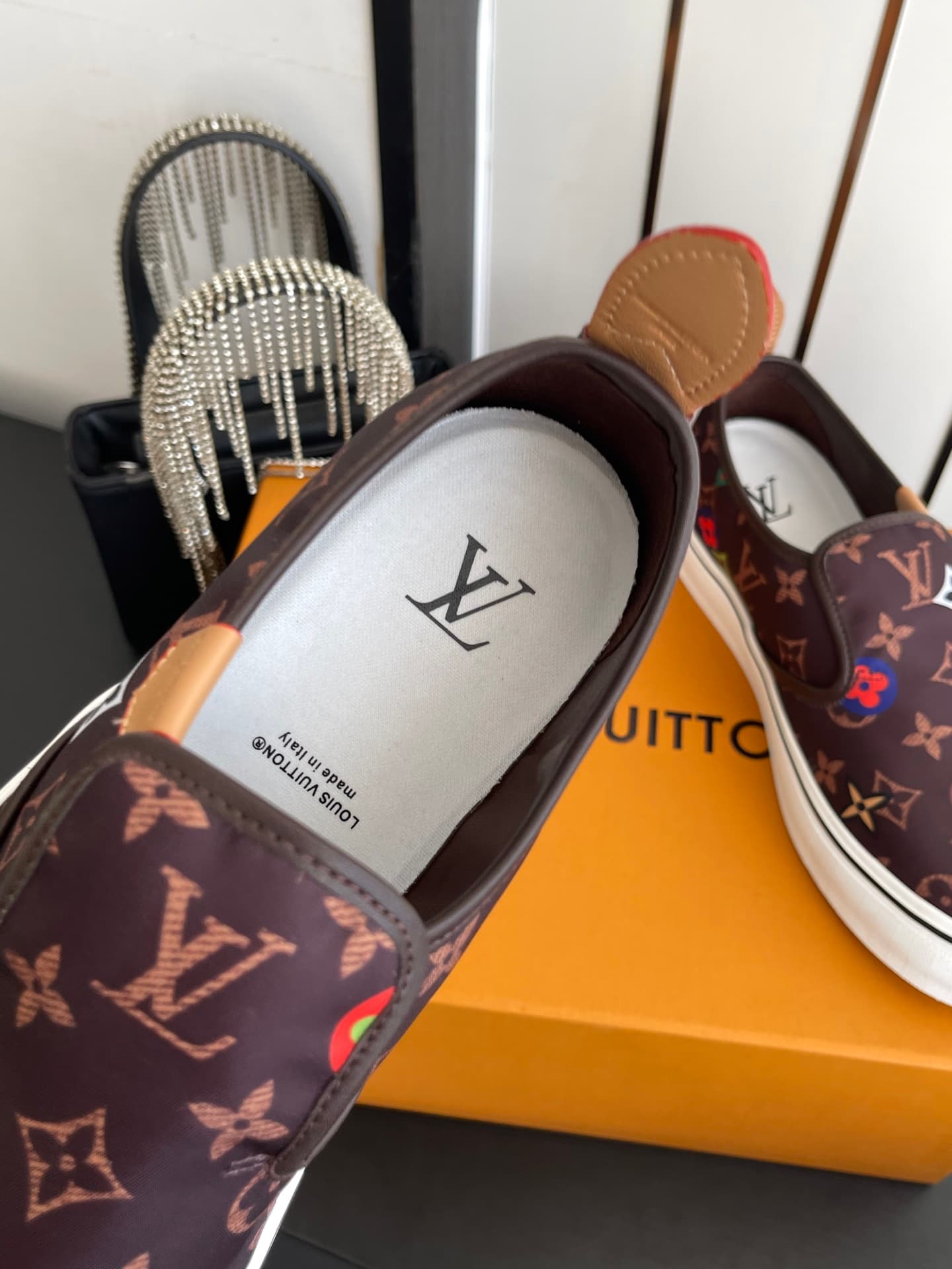 D9113 🏧𝐋𝐕 Louis Vuitton 2027 spring/summer runway model LV Combi flat shoes, canvas print casual shoes💁‍♂️ Men’s board shoes. — image 4