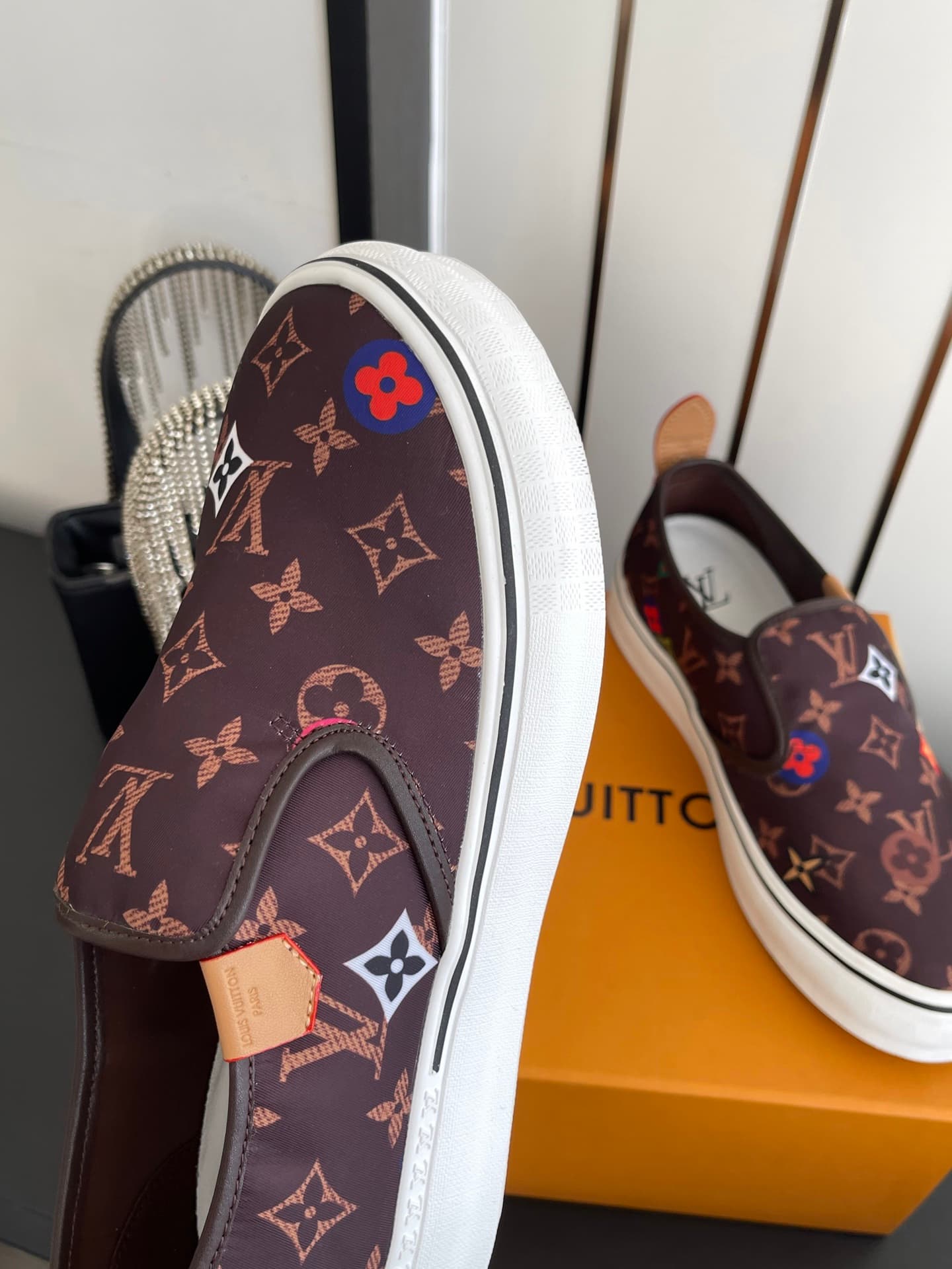D9113 🏧𝐋𝐕 Louis Vuitton 2027 spring/summer runway model LV Combi flat shoes, canvas print casual shoes💁‍♂️ Men’s board shoes. — image 5