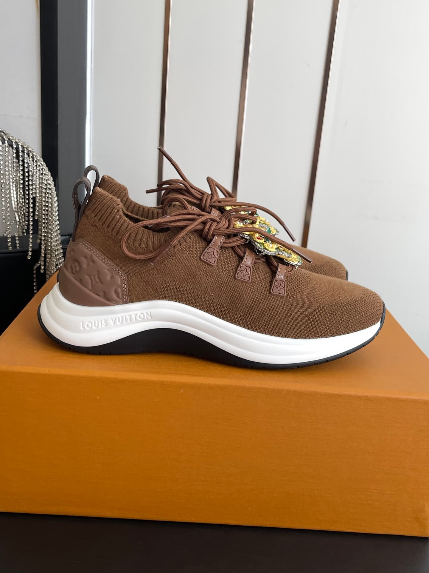 D9121 [Accessories + 120] — image 5