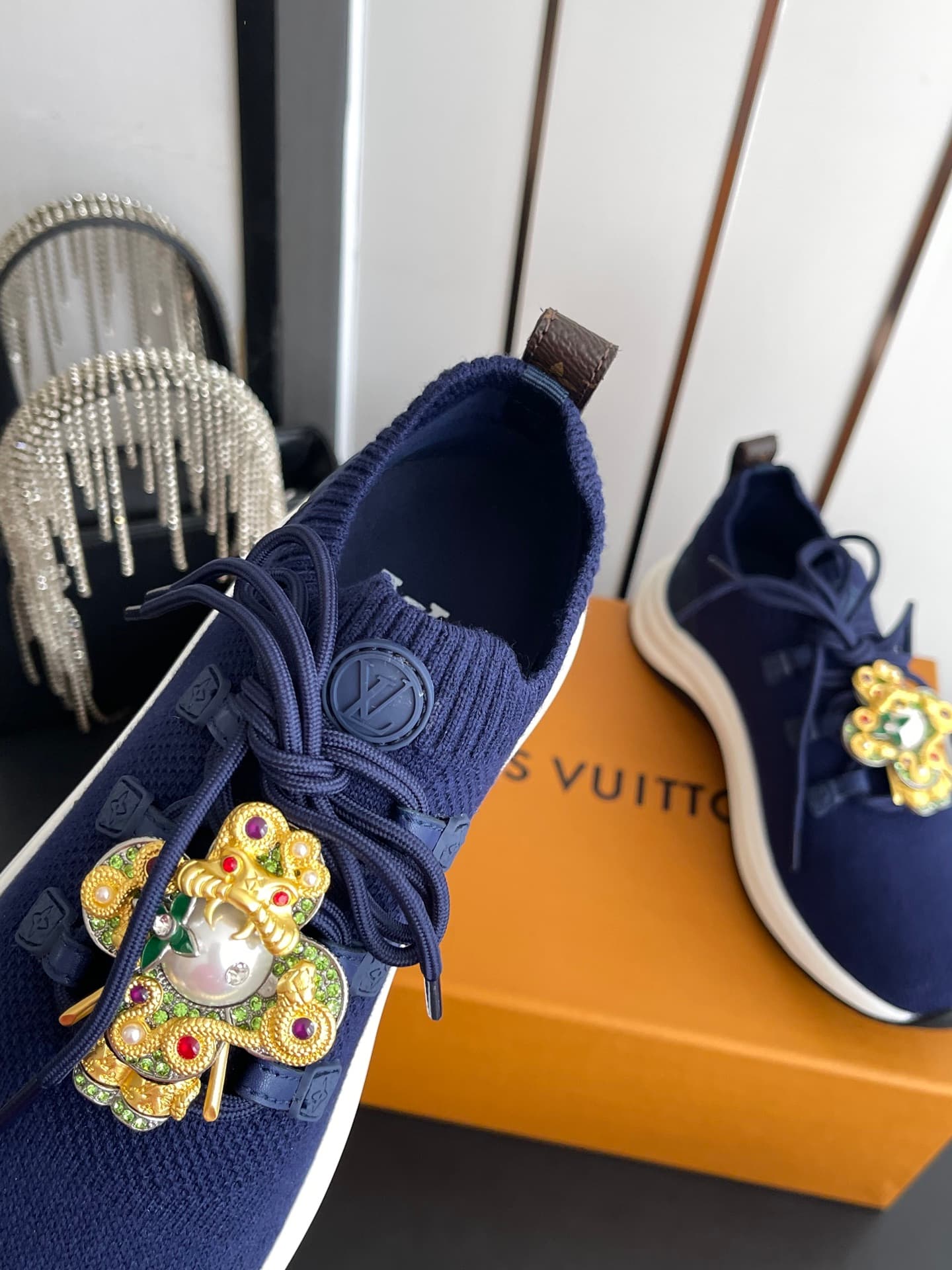 D9127 [Accessories + 120] — image 6