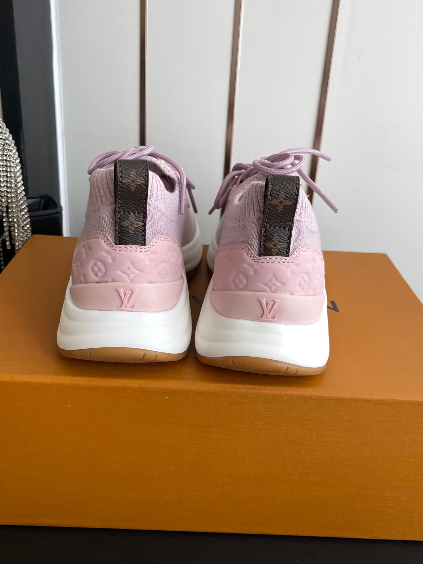 D9125 [Accessories + 120] — image 6