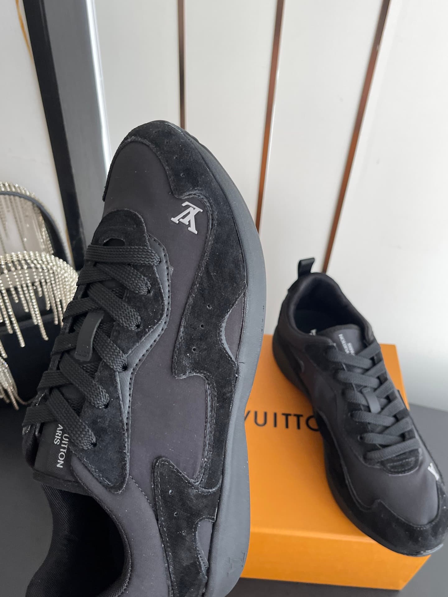 D9135 🏧𝐋𝐕 Dro’s Latest Collection: Casual Sports Shoes — image 5