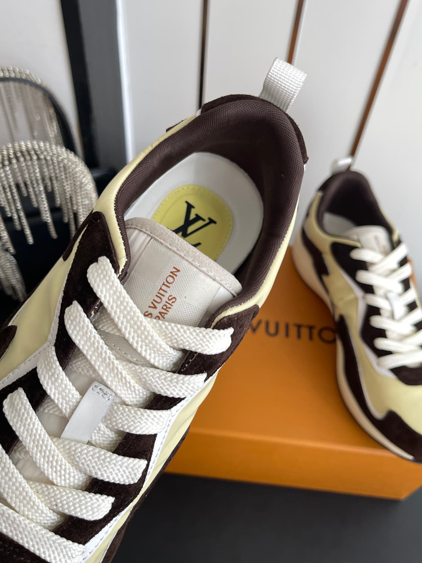 D9136 🏧𝐋𝐕 Dro’s latest collection of casual sports shoes — image 4