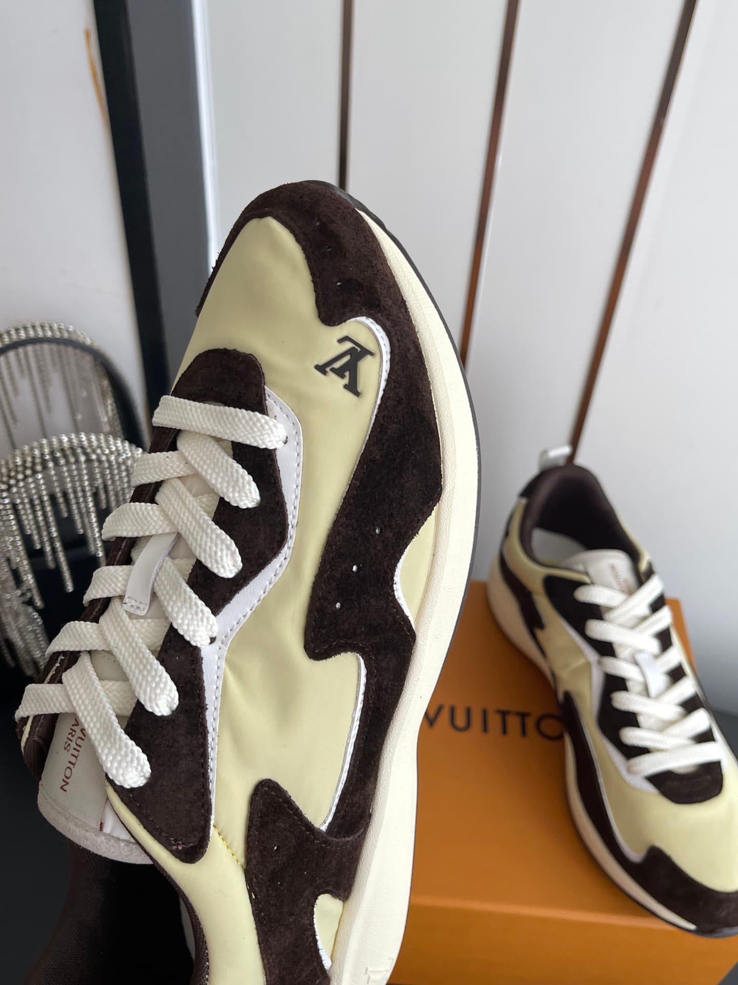 D9136 🏧𝐋𝐕 Dro’s latest collection of casual sports shoes — image 5