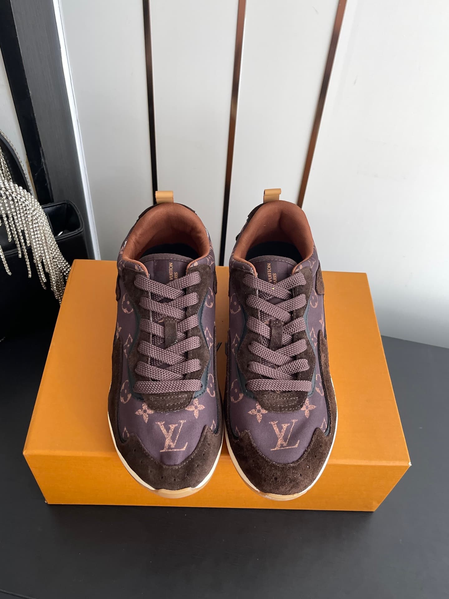 D9138 🏧𝐋𝐕 Dro’s Latest Collection: Casual Sports Shoes — image 2