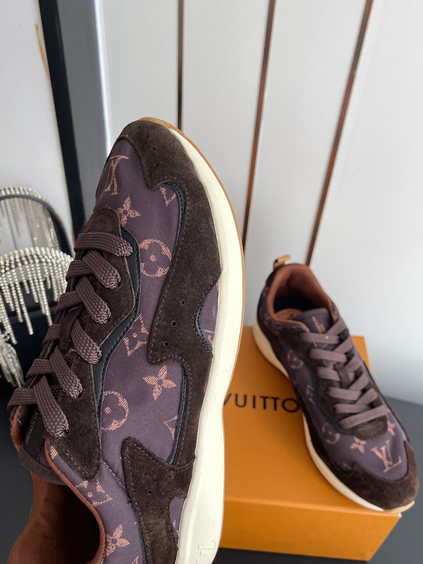 D9138 🏧𝐋𝐕 Dro’s Latest Collection: Casual Sports Shoes — image 5