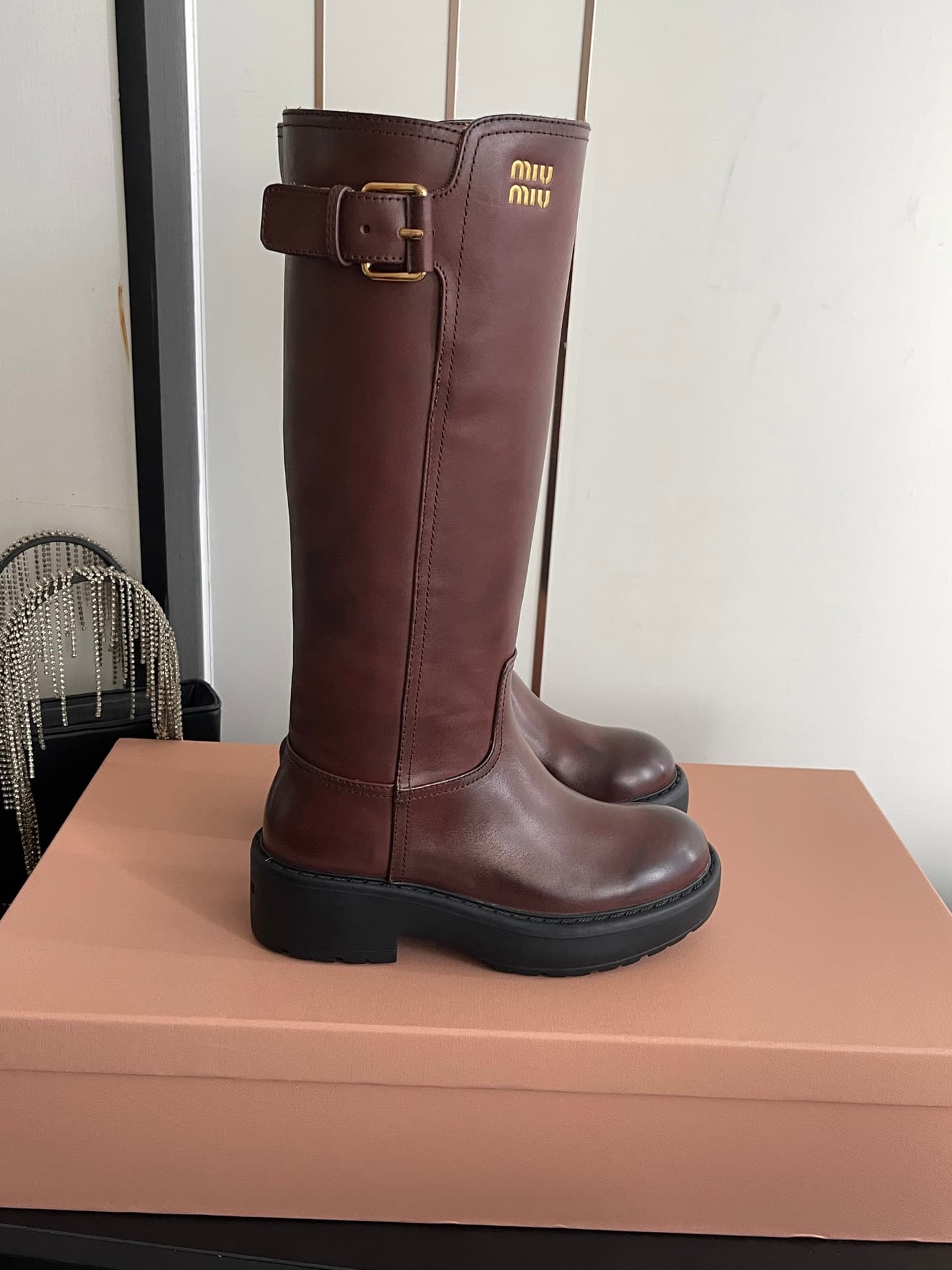 D10590 🏧𝐌𝐢𝐮𝐌𝐢𝐮/MiuMiu Autumn-Winter Show Collection: Vintage Thick-Sole Biker Boots, Martin Boots, Straight-Leg Boots💃🏽 — image 3