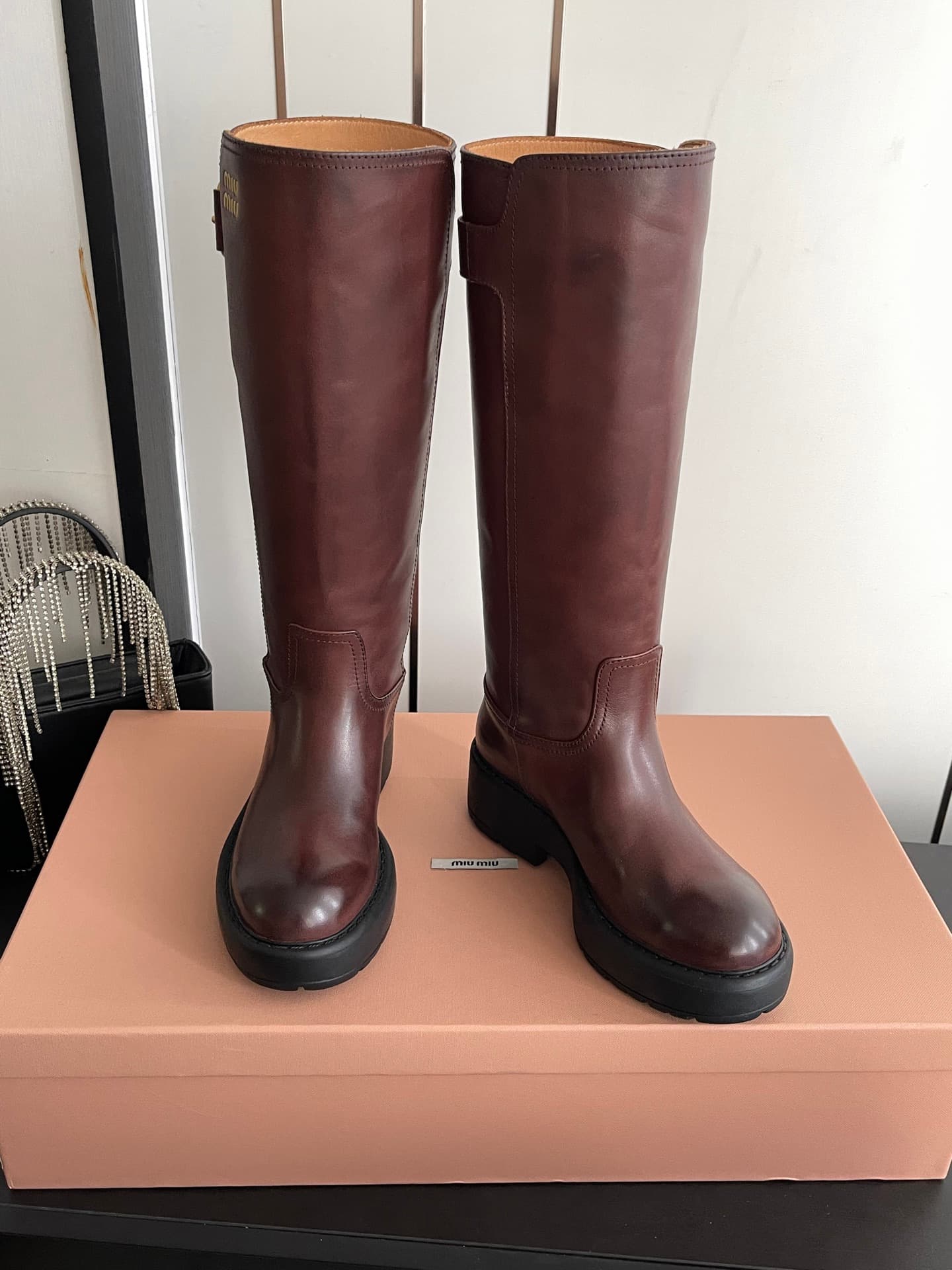 D10590 🏧𝐌𝐢𝐮𝐌𝐢𝐮/MiuMiu Autumn-Winter Show Collection: Vintage Thick-Sole Biker Boots, Martin Boots, Straight-Leg Boots💃🏽 — image 4