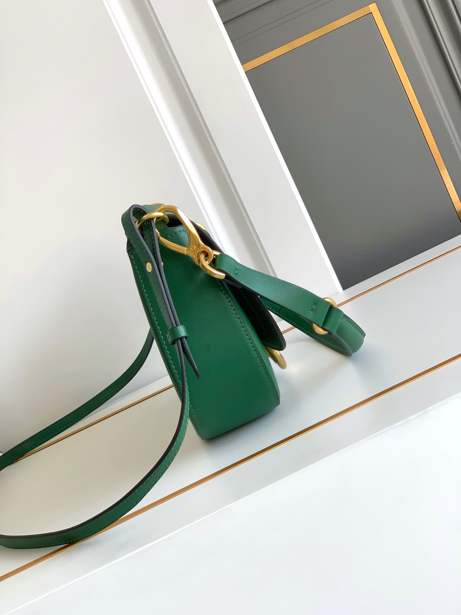 C3213 🆕 Latest fashion trendy item ❤ Leather bag, adorned with bronze and gold details from Vlogo. This bag can be carried across the shoulder or under the arms – perfect for all occasions ❣️❣️ — image 2