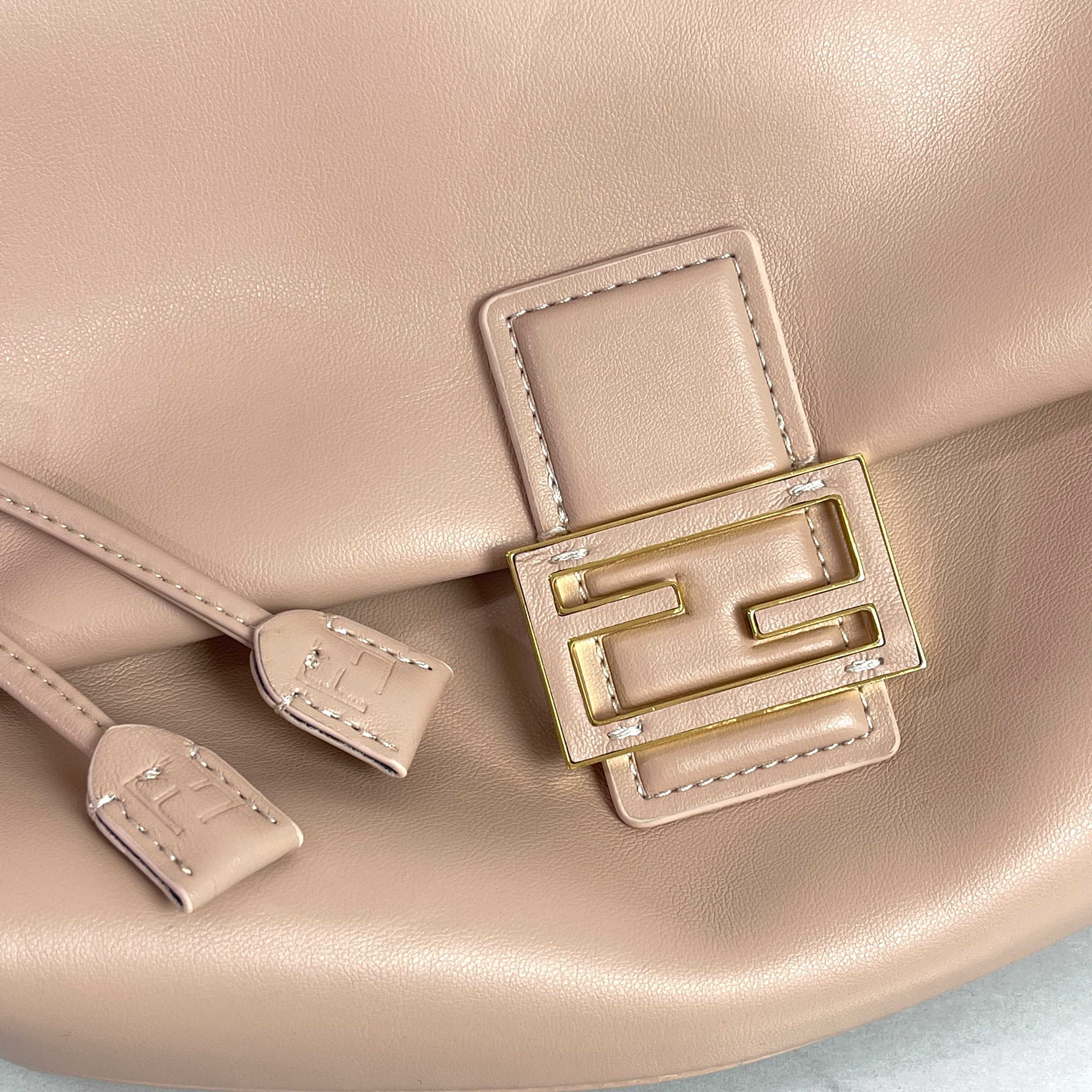 C2790 Medium size, new model 🆕 Fendi2025 – New Mamma brand! — image 5