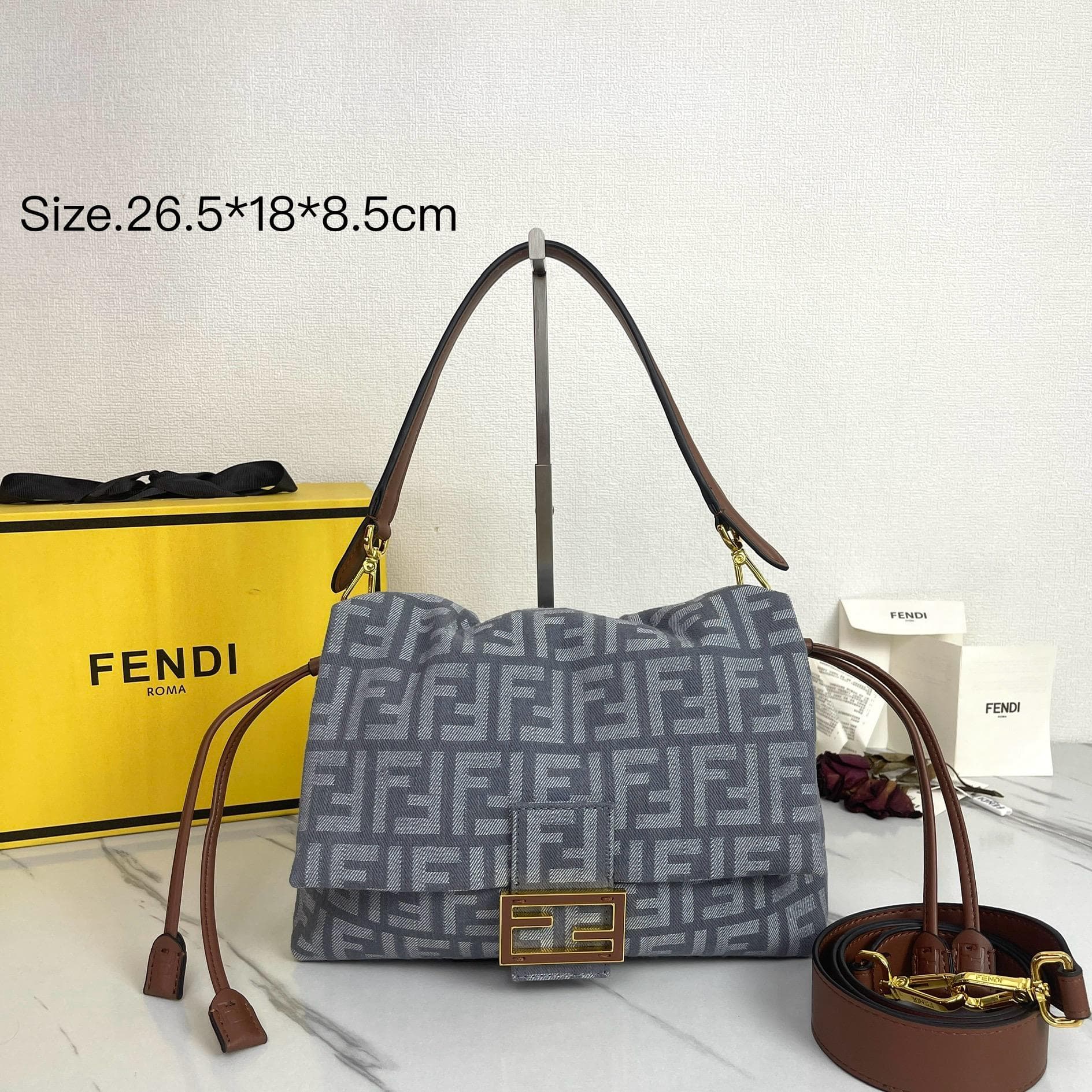 C2792 Medium size, new model 🆕 Fendi2025 – New Mamma type!