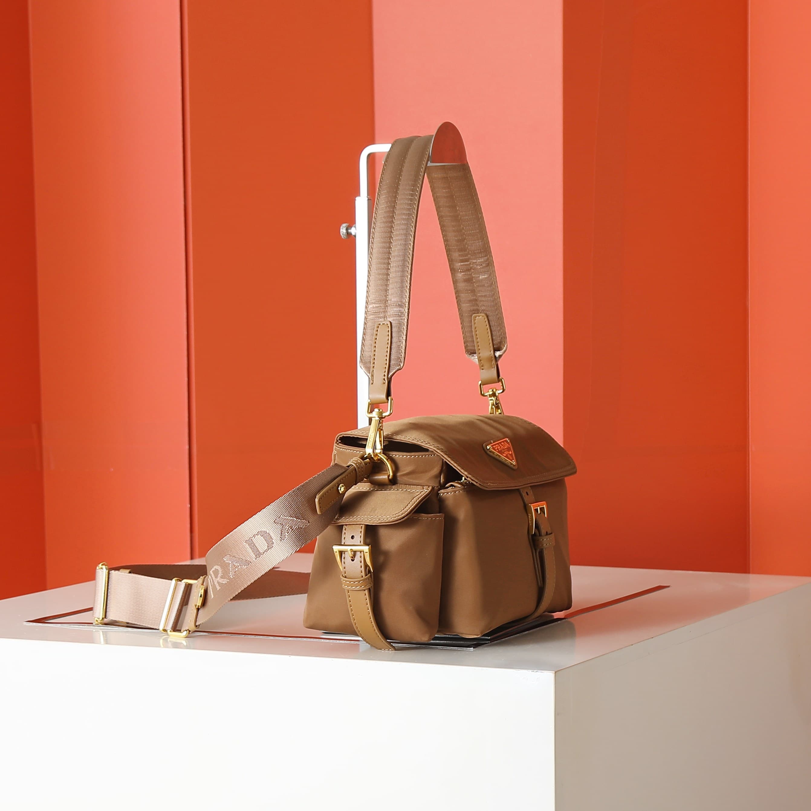 C7006 🎉New delivery bag 🎉1B2026 small size 🎉🎉 — image 3