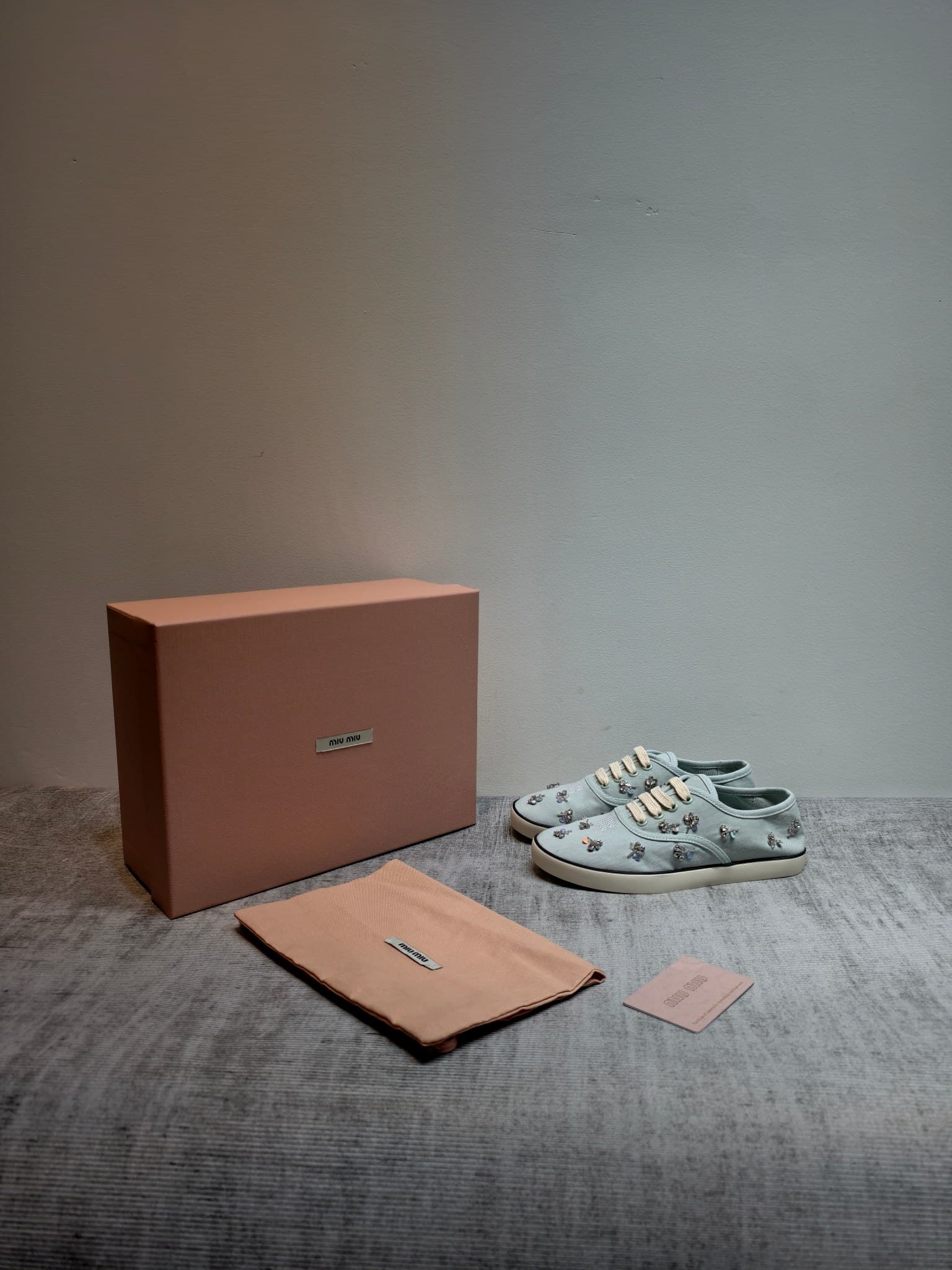 D10641 MIUMIU 2026 new model. The upper is made of twill canvas (textile material) with a textile lining. The sole is made of rubber with the brand logo. The insole is a detachable fabric insole, ensuring comfort and a distinct brand style. Signature “dia — image 2