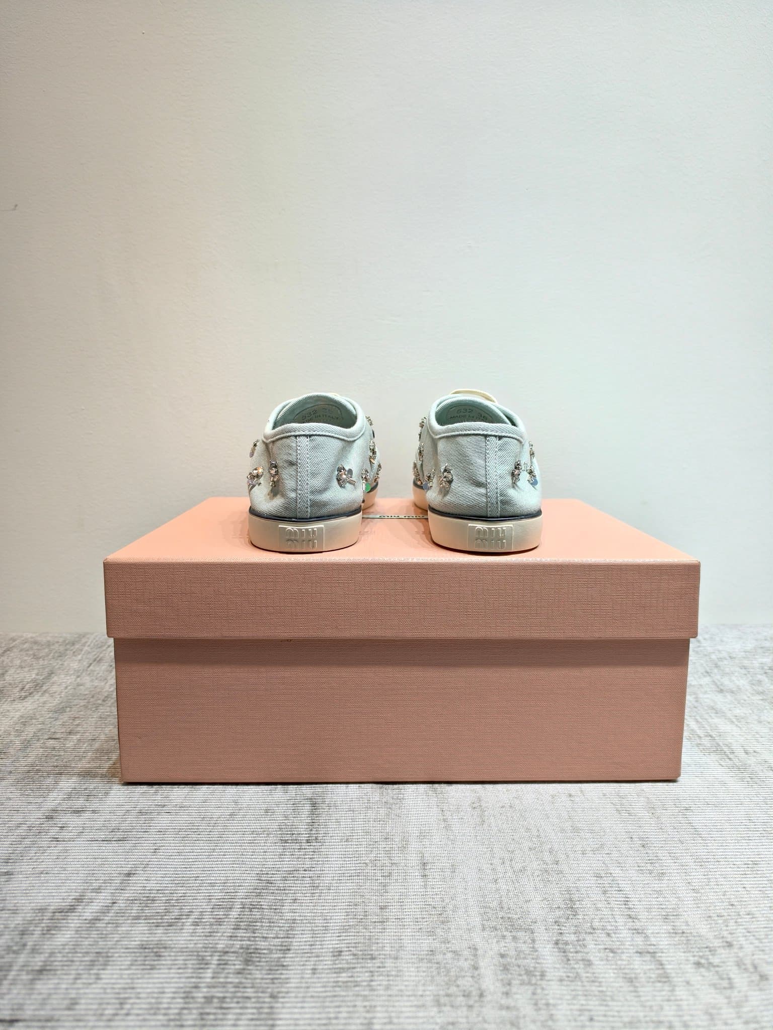 D10641 MIUMIU 2026 new model. The upper is made of twill canvas (textile material) with a textile lining. The sole is made of rubber with the brand logo. The insole is a detachable fabric insole, ensuring comfort and a distinct brand style. Signature “dia — image 7