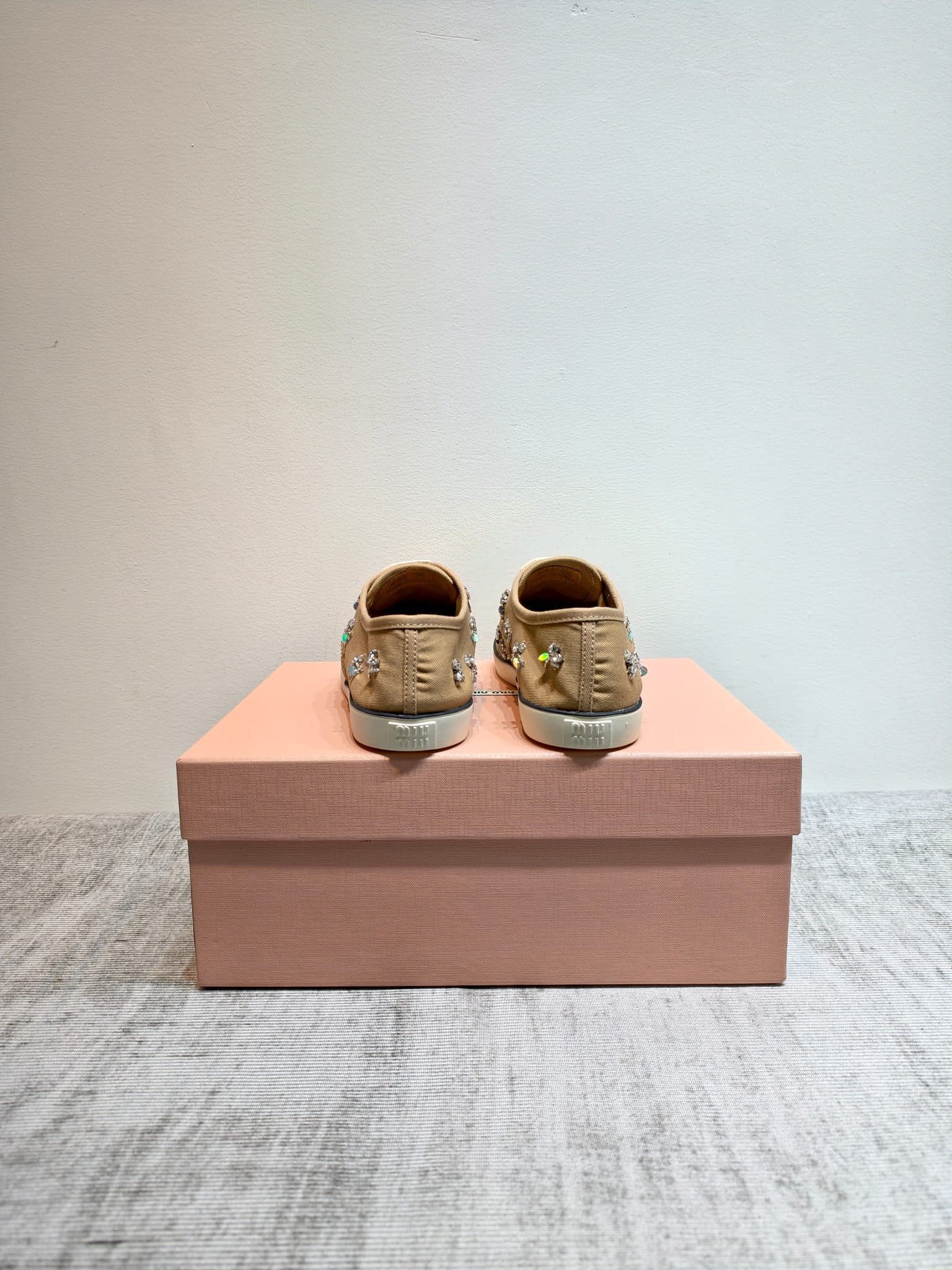 D10640 MIUMIU 2026 new model: The upper is made of twill canvas (textile material) with a textile lining. The sole is made of rubber with the brand logo. The insole is a detachable cloth insole, ensuring comfort while maintaining the brand’s aesthetic. Ic — image 5
