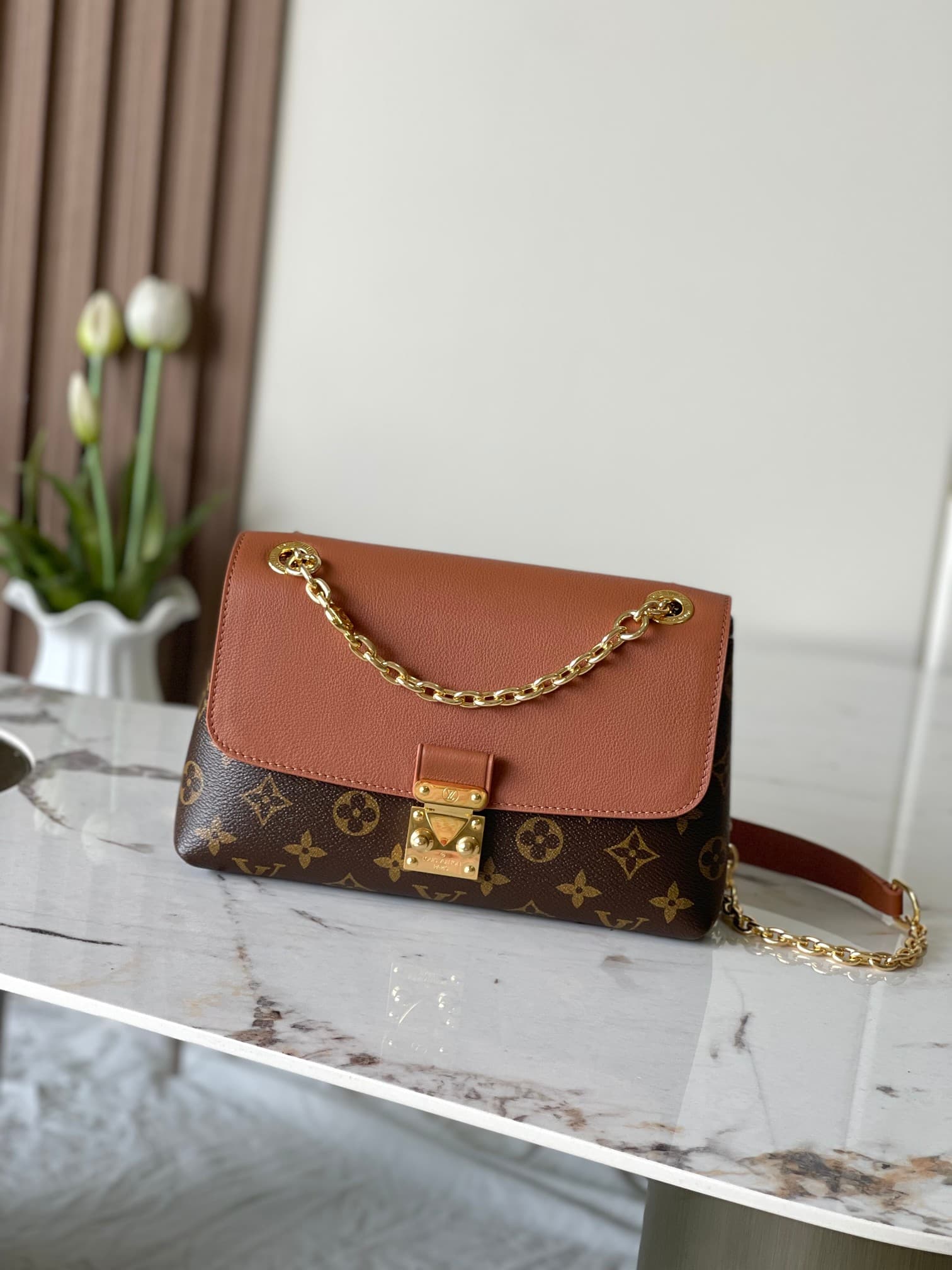 C5179 Original model with enhanced features + semi-stainless steel hardware. 163C dynamic chip [Madeleine BB handbag]. m28424 – watermark/black color. m28588 – watermark/brown color. — image 1
